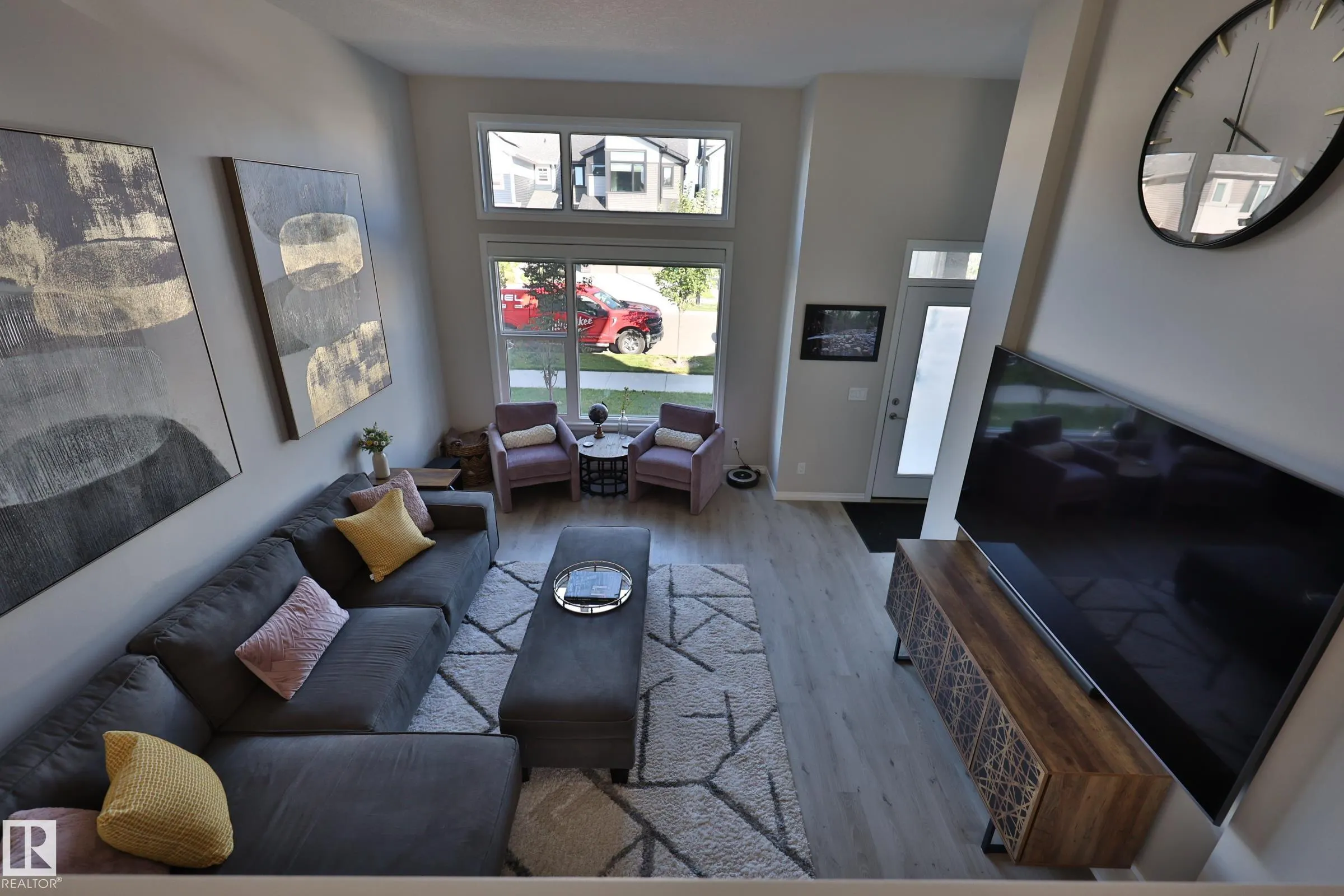30 NETTLE Crescent