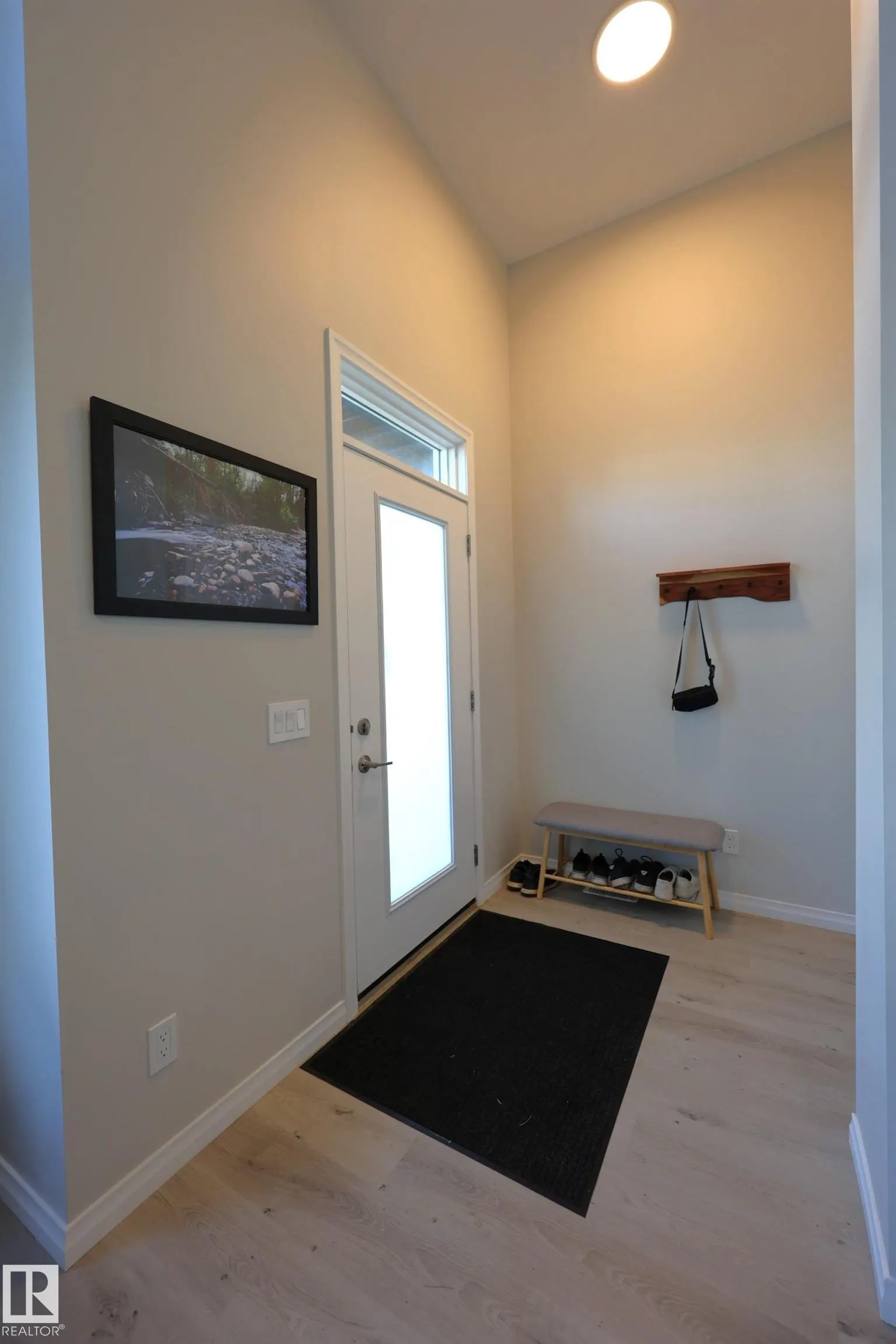30 NETTLE Crescent