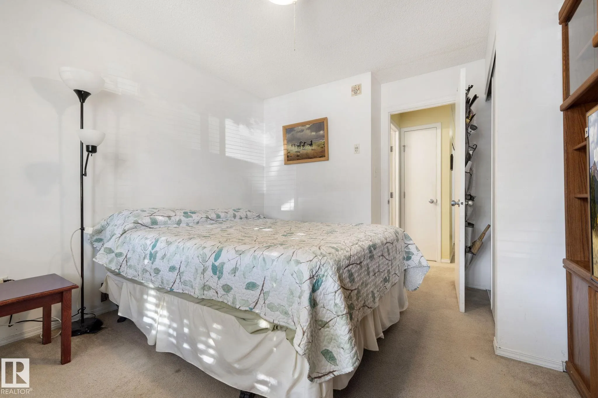 70 WOODSMERE Close