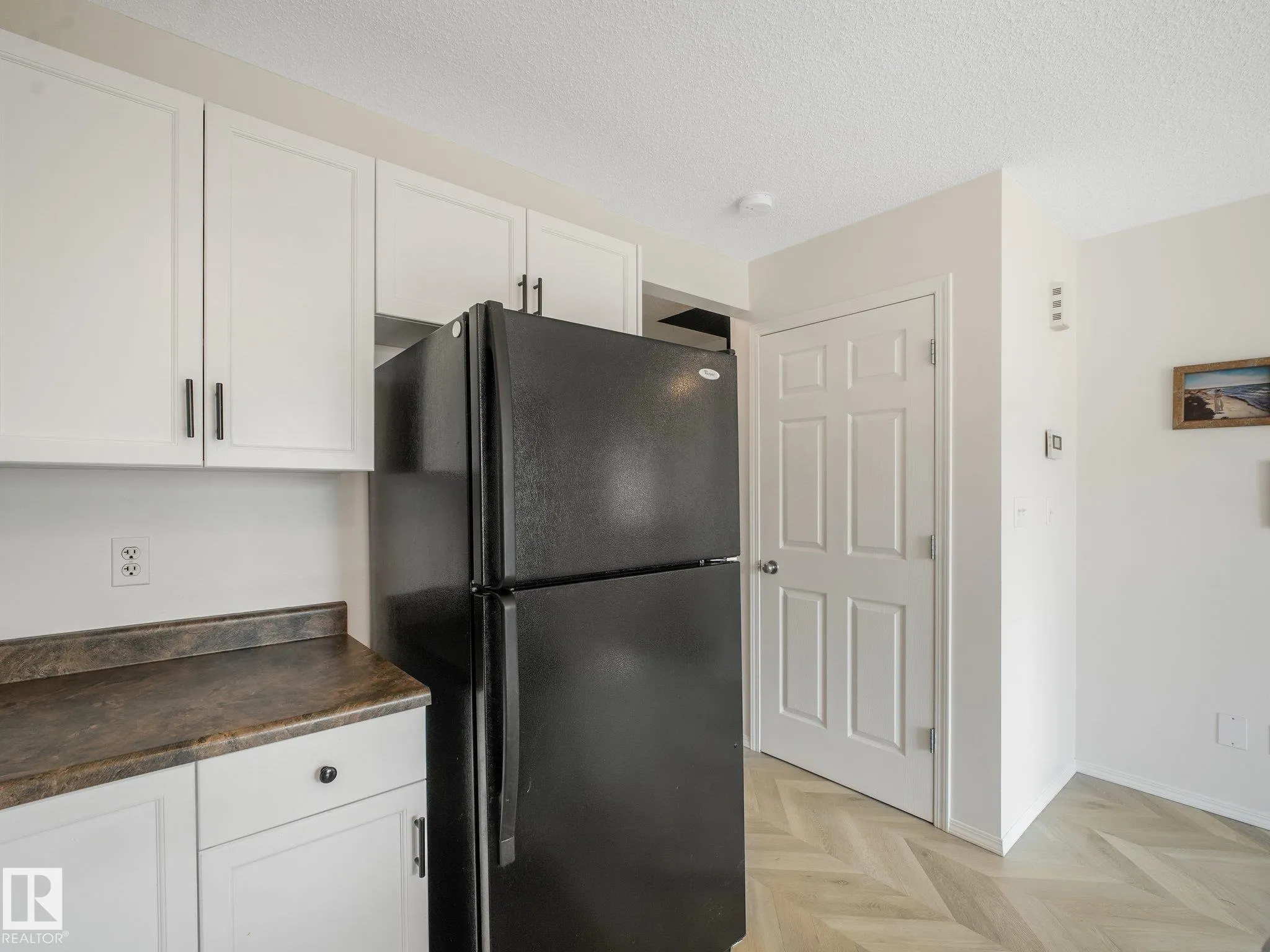 26 ALLARD Way