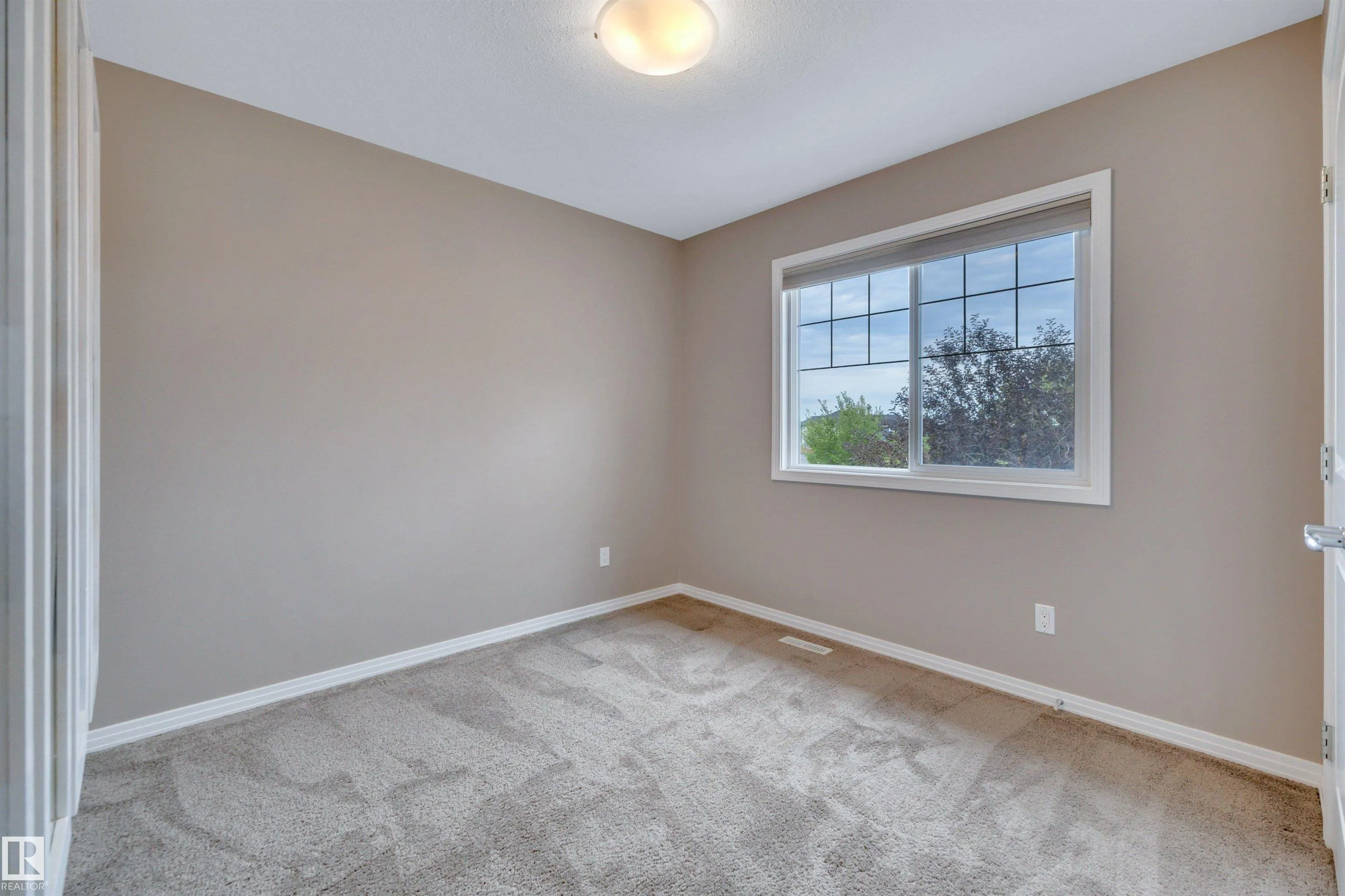 125 RUE MONTALET