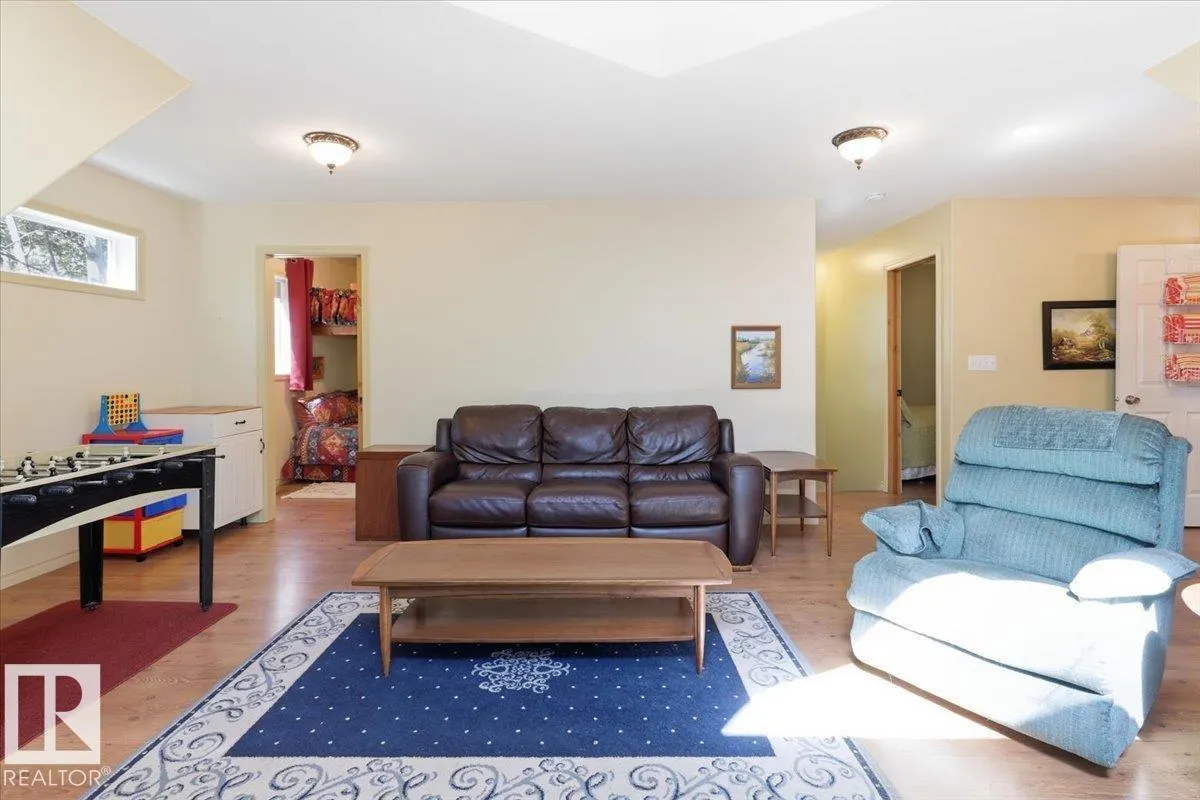 462028 RGE ROAD 11