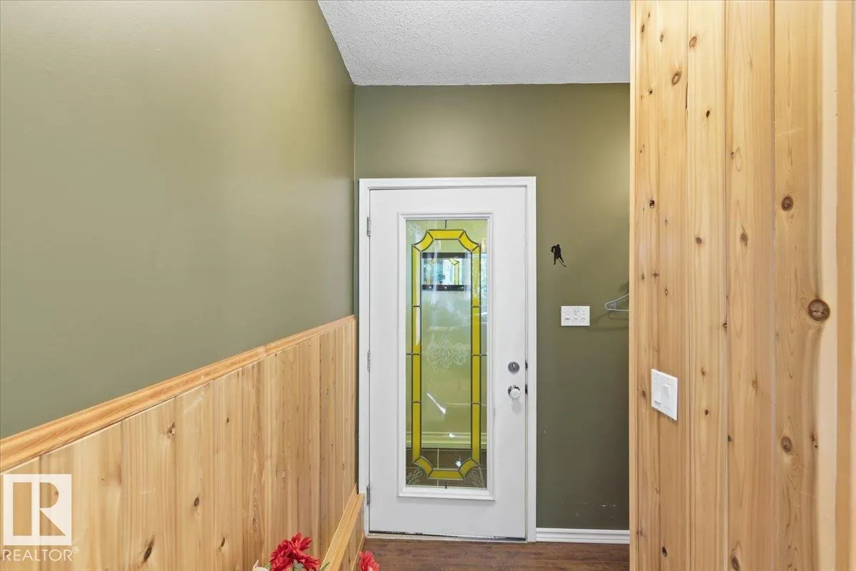 462028 RGE ROAD 11