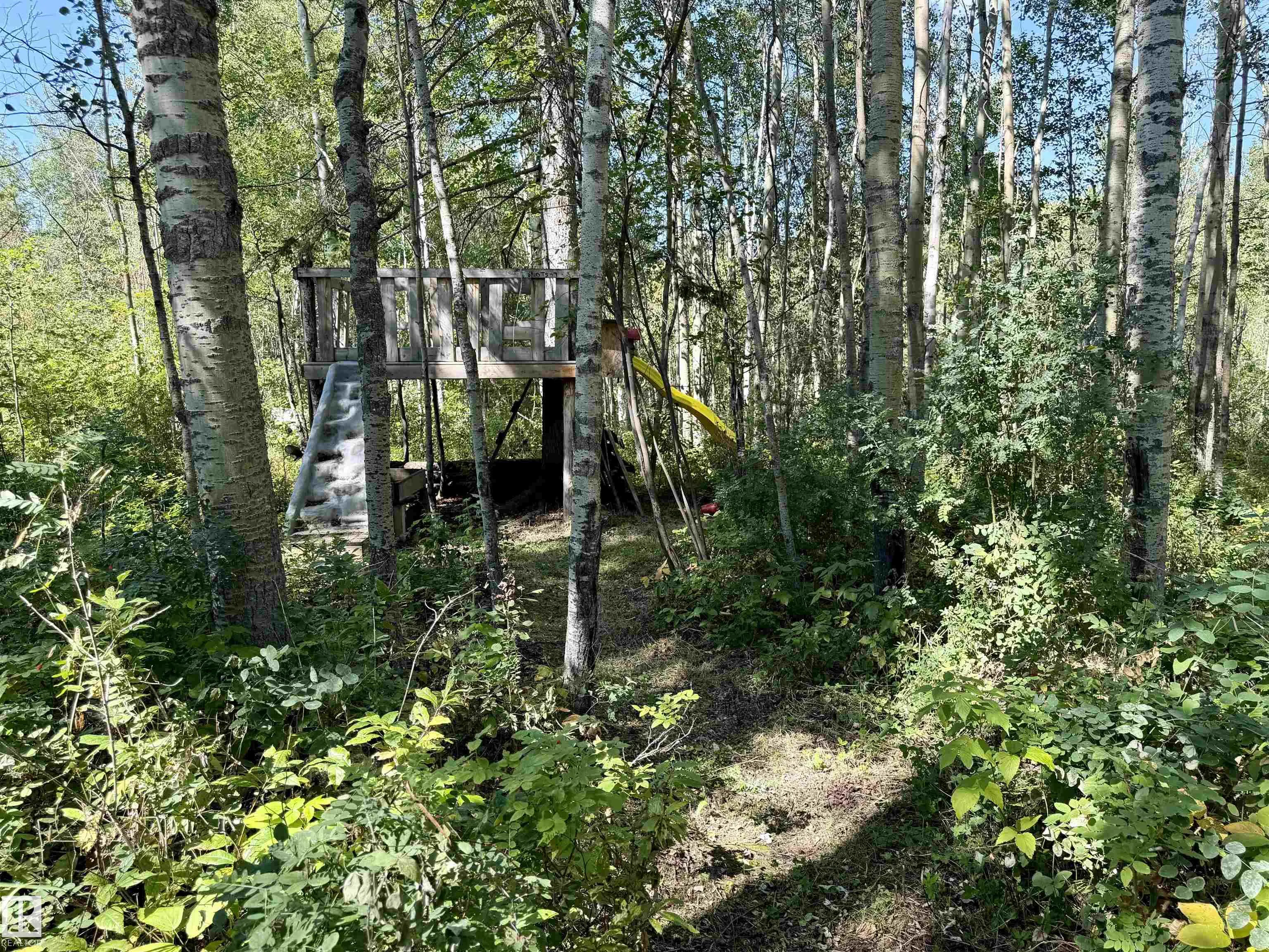 462028 RGE ROAD 11