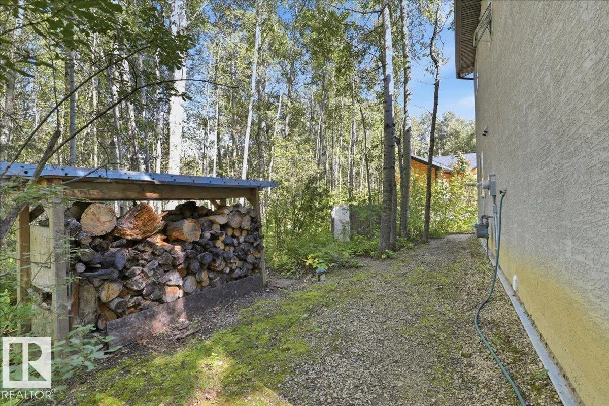 462028 RGE ROAD 11