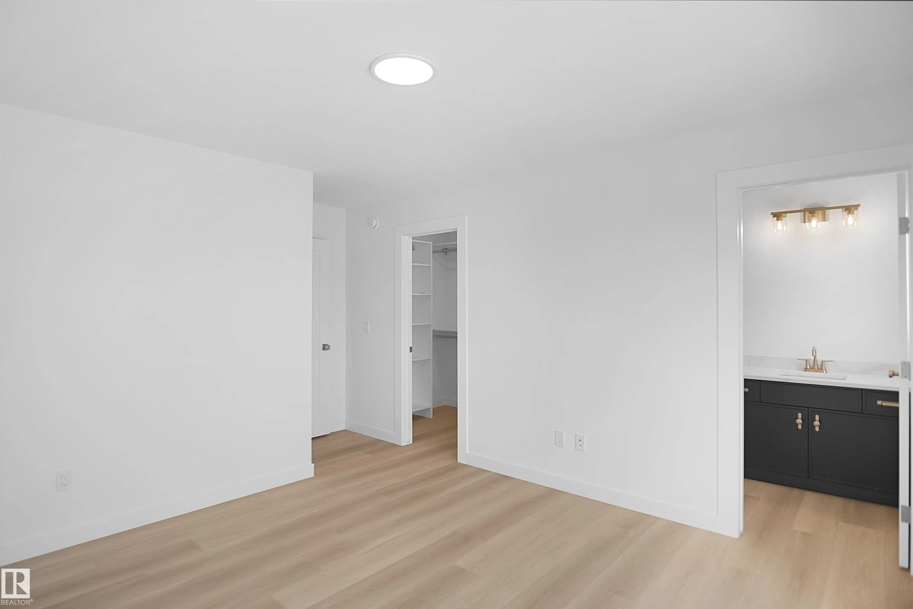 69 SIENNA Boulevard