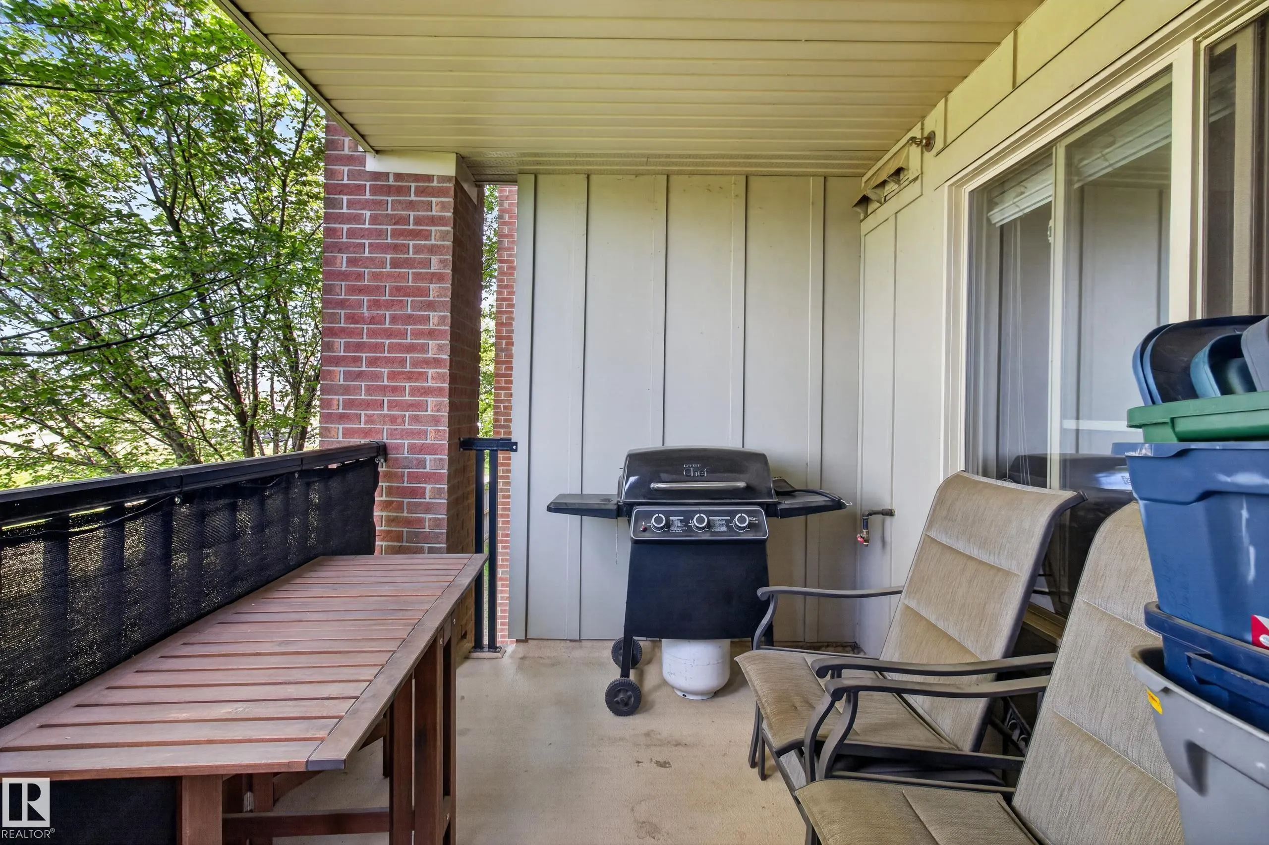 3719 WHITELAW Lane