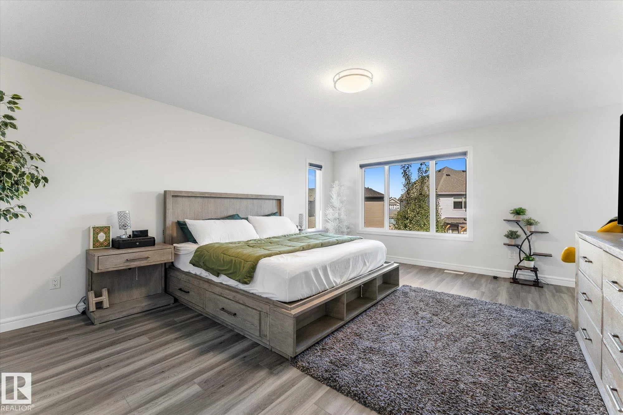121 GLENRIDDING RAVINE Road