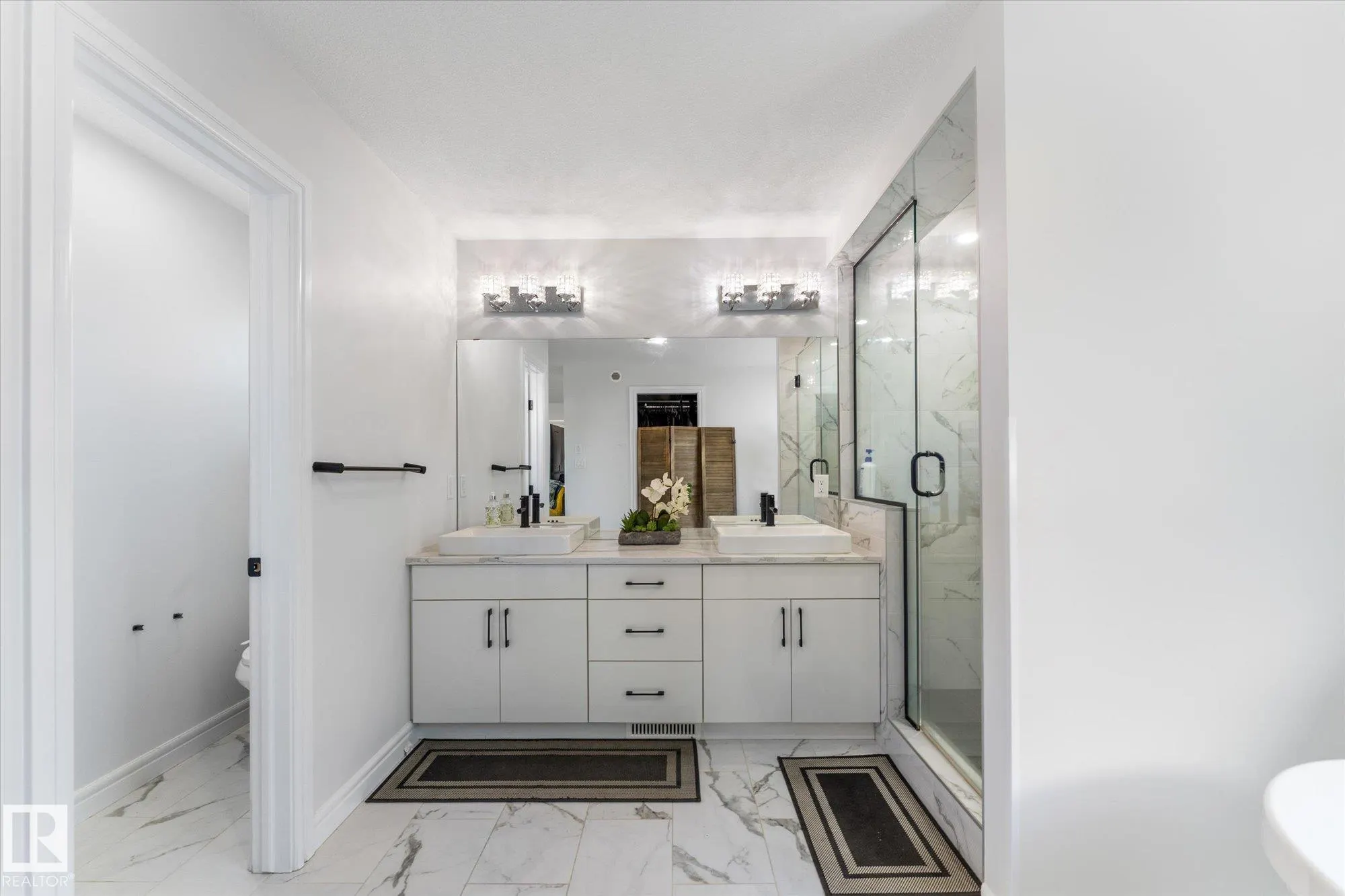 121 GLENRIDDING RAVINE Road