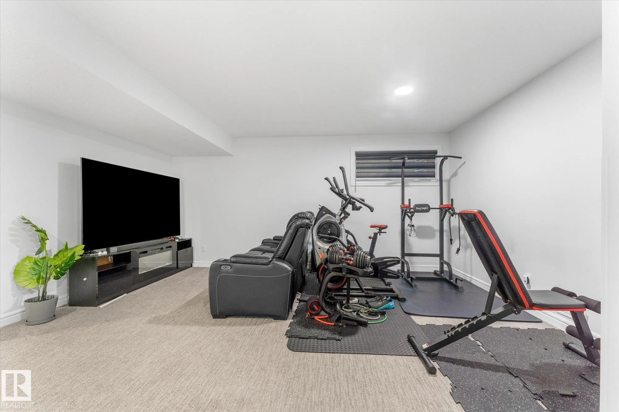 121 GLENRIDDING RAVINE Road