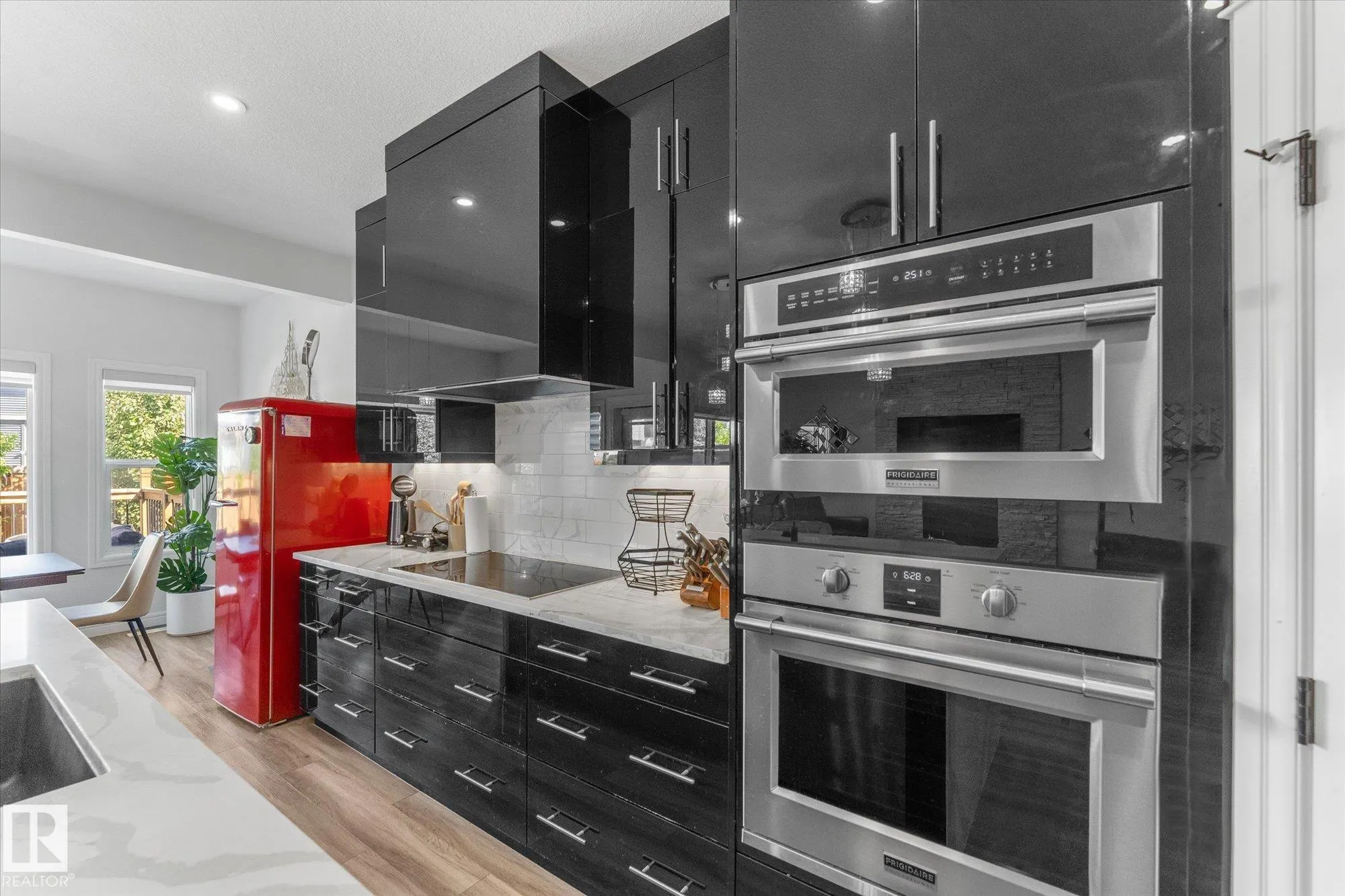 121 GLENRIDDING RAVINE Road