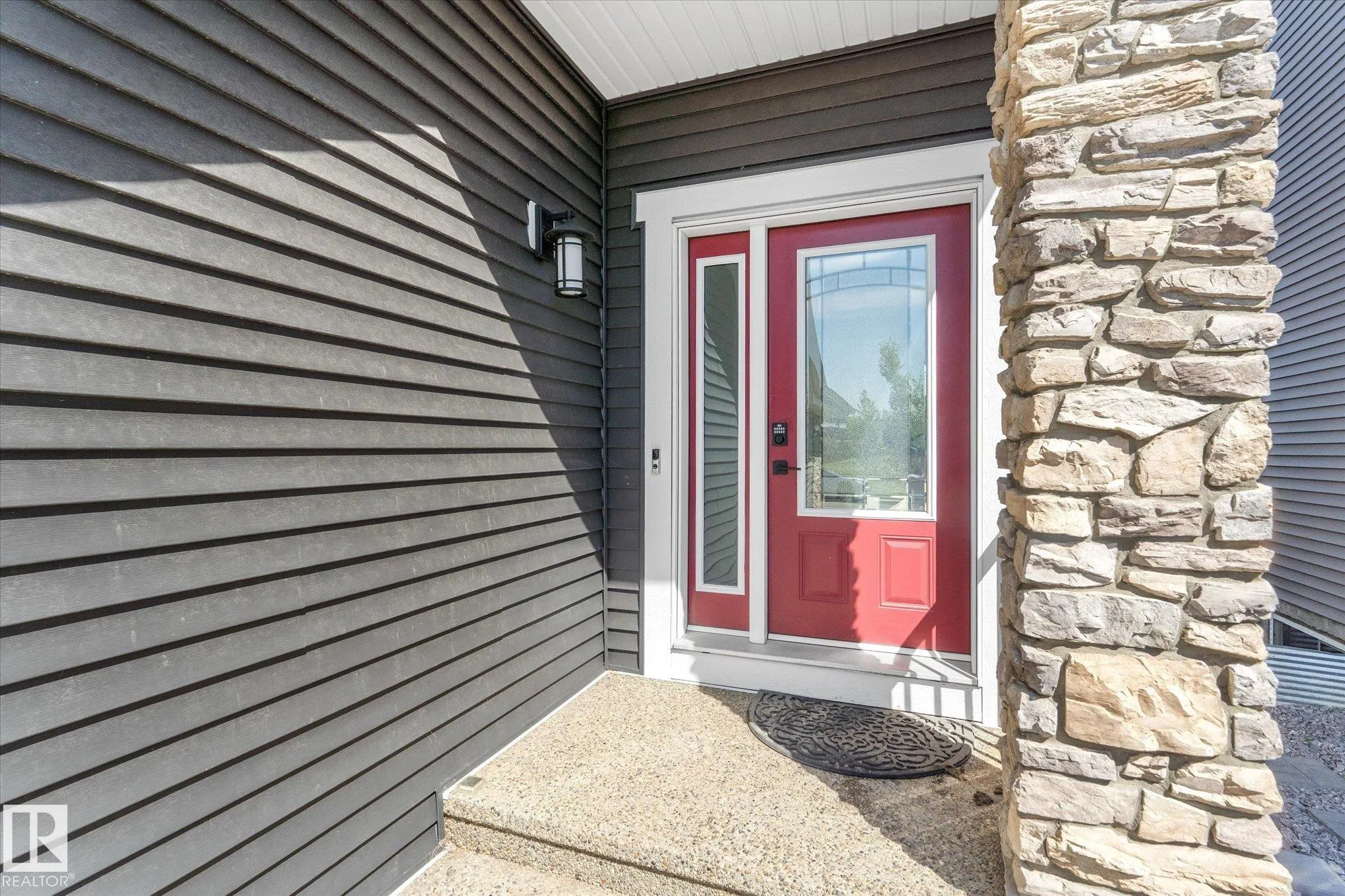 121 GLENRIDDING RAVINE Road