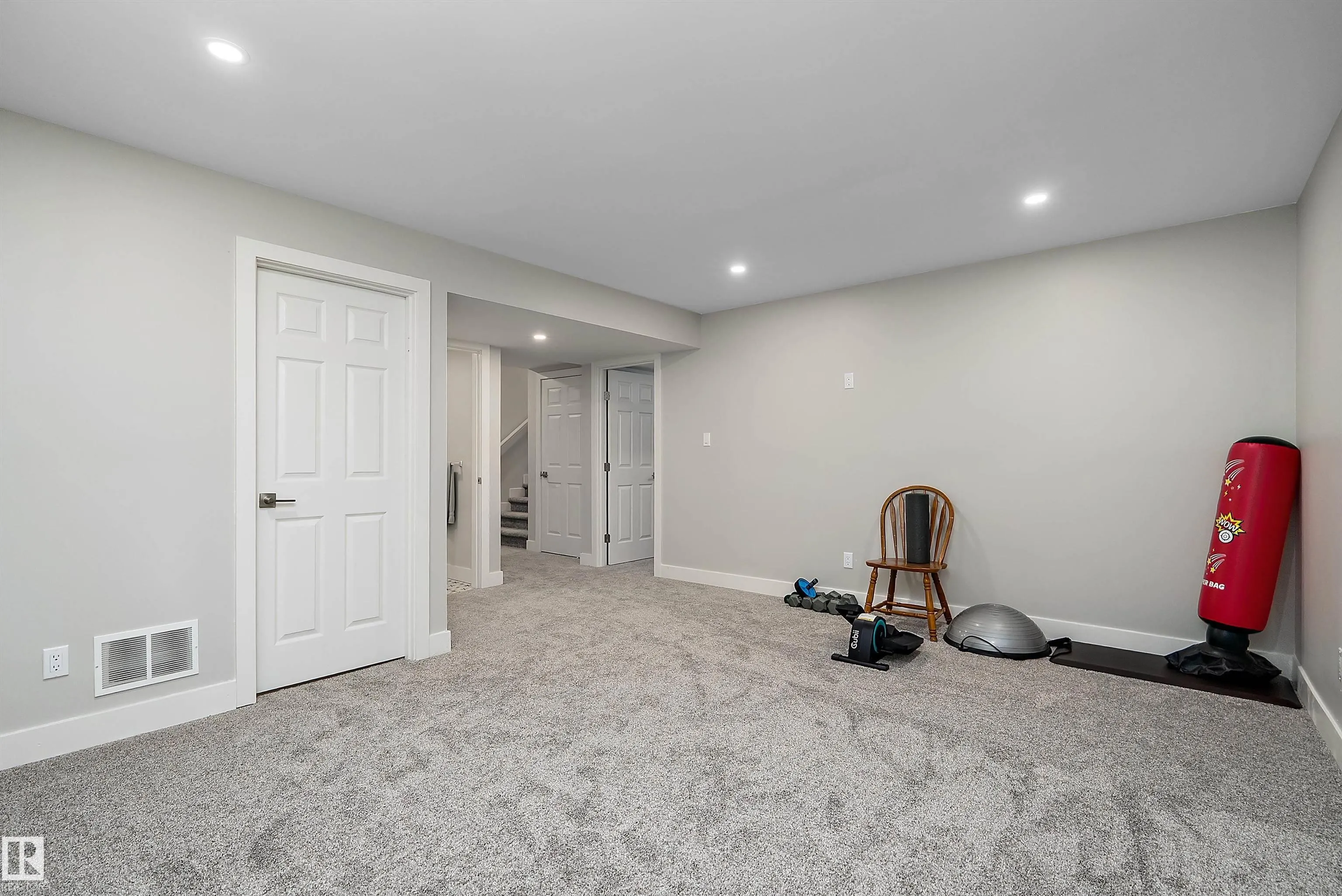 403 SIMPKINS Wynd