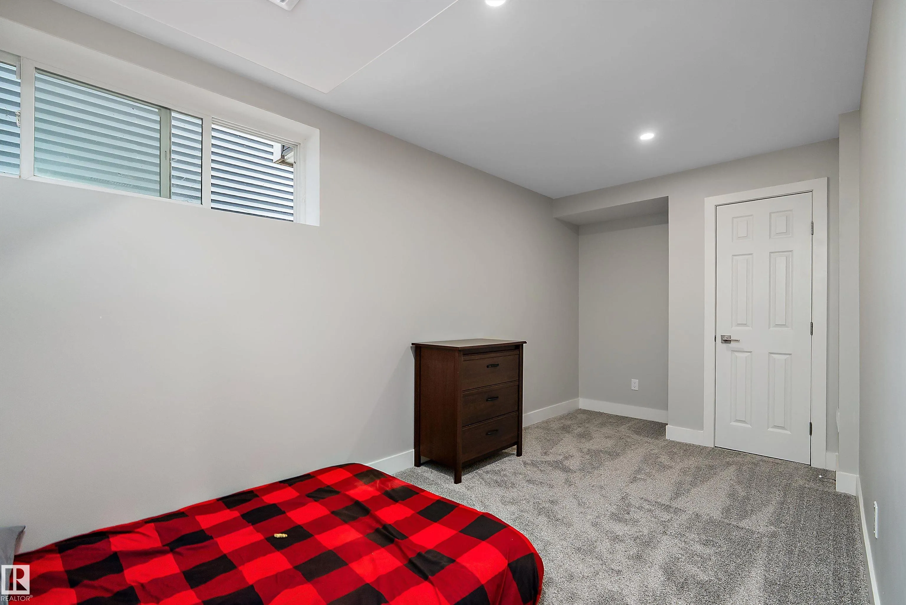 403 SIMPKINS Wynd