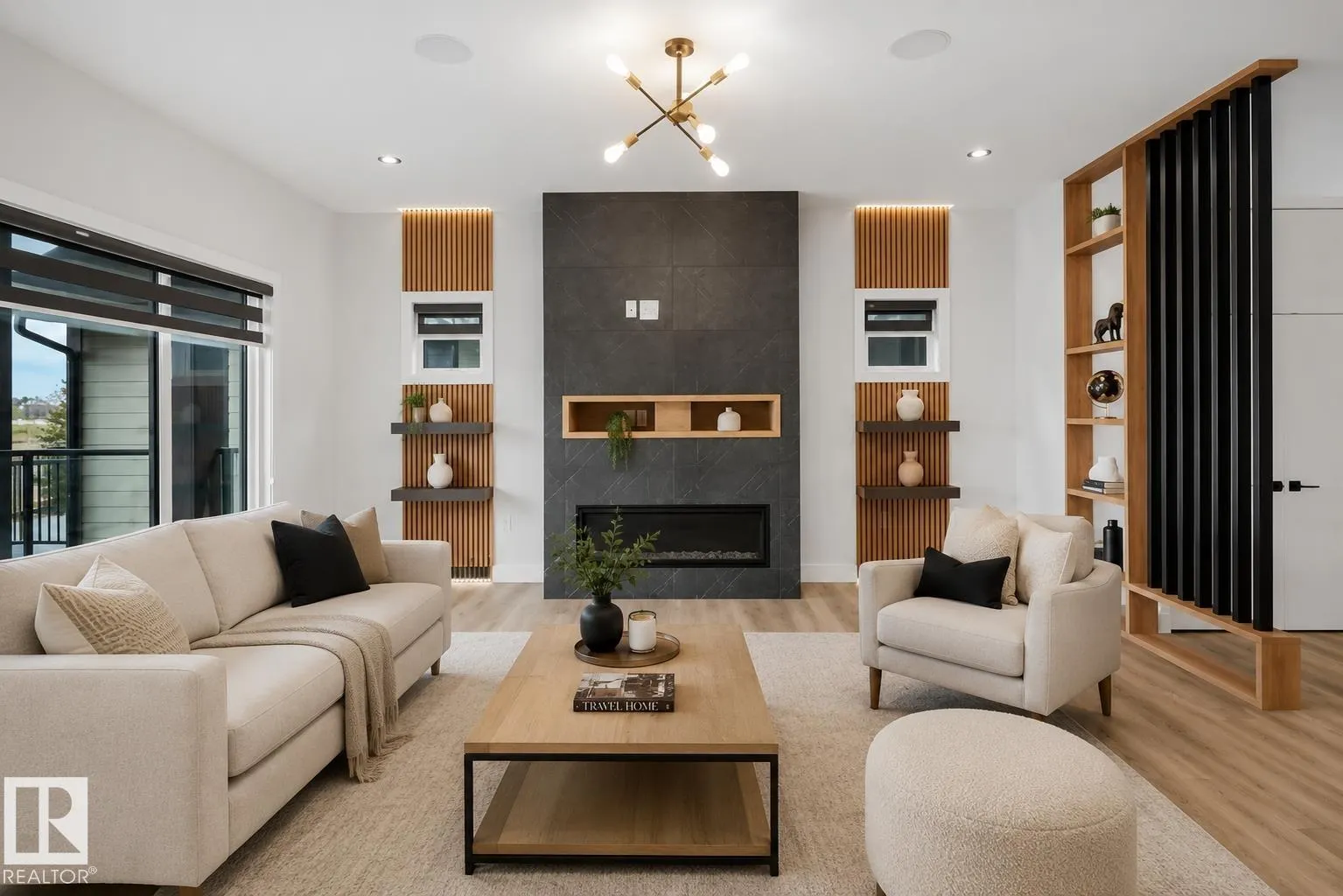 162 EDGEWATER Circle