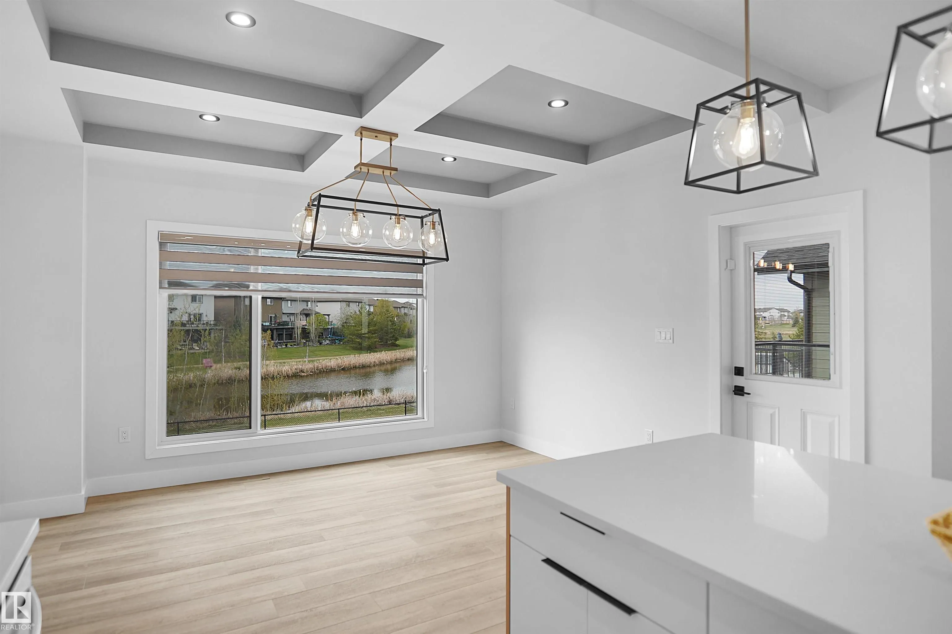 162 EDGEWATER Circle