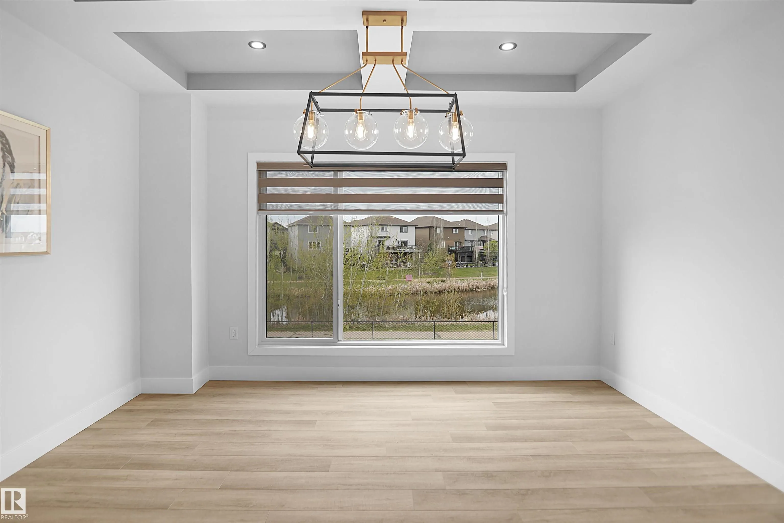 162 EDGEWATER Circle