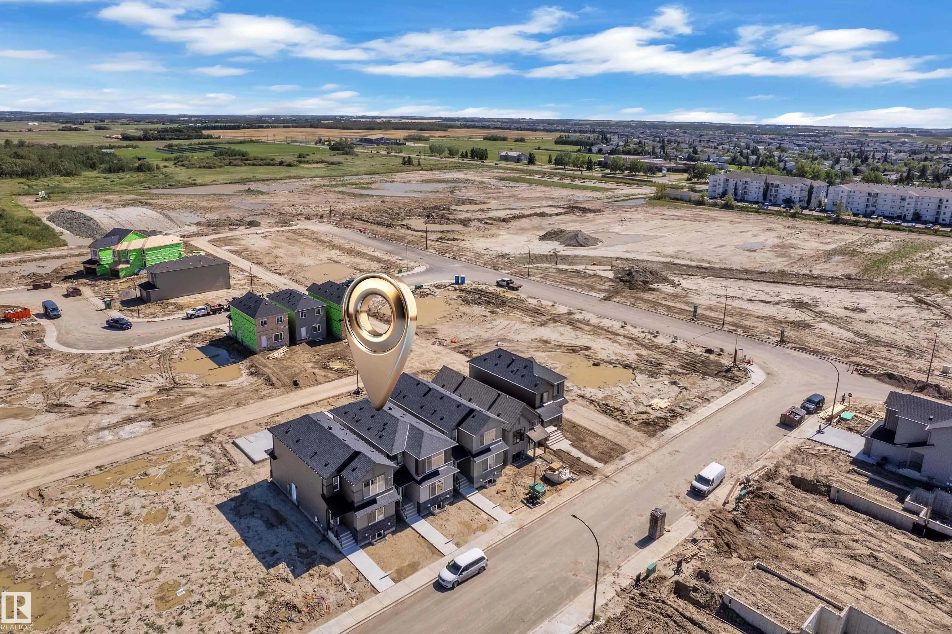 213 Falcon Crescent