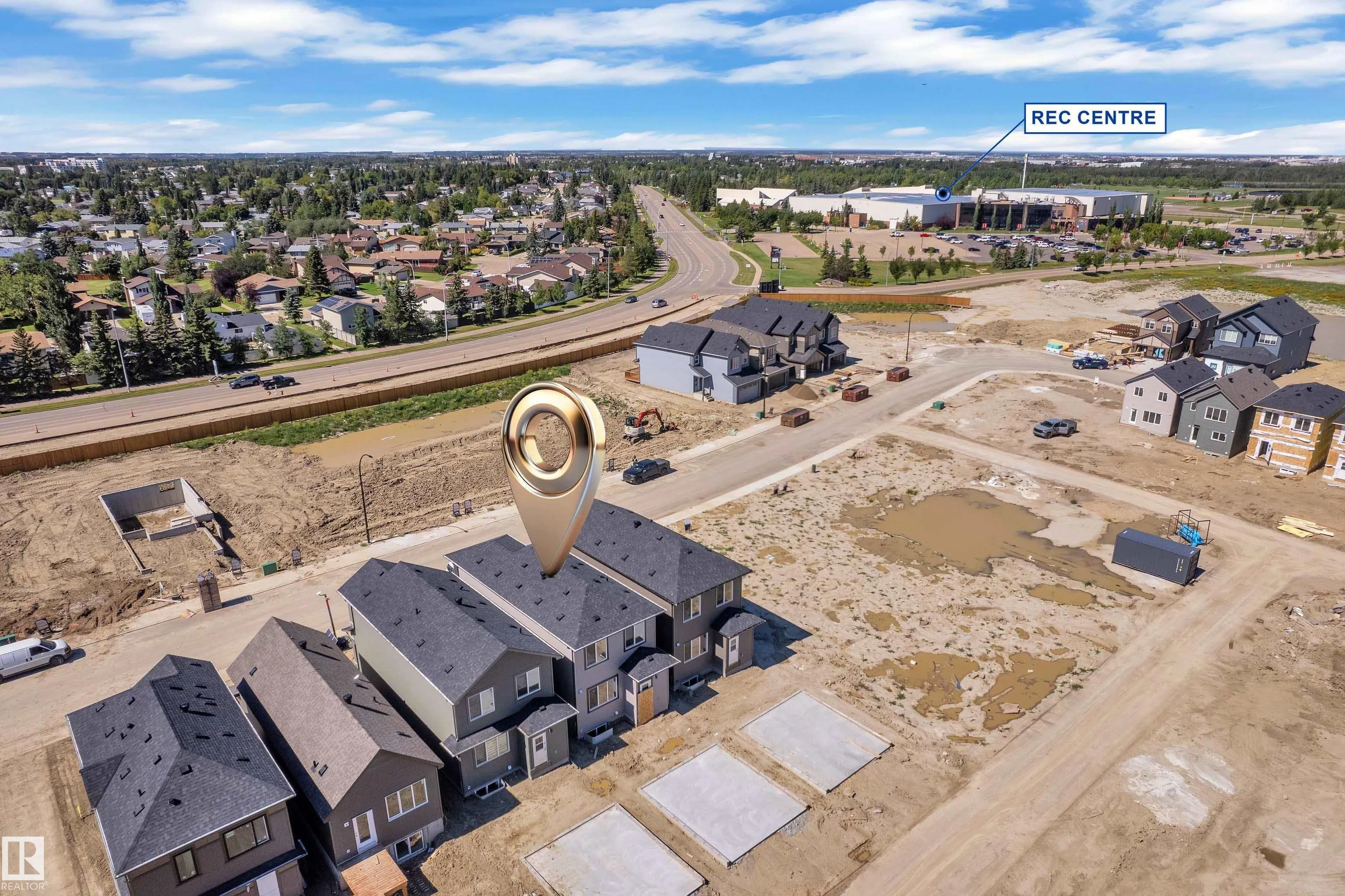 213 Falcon Crescent