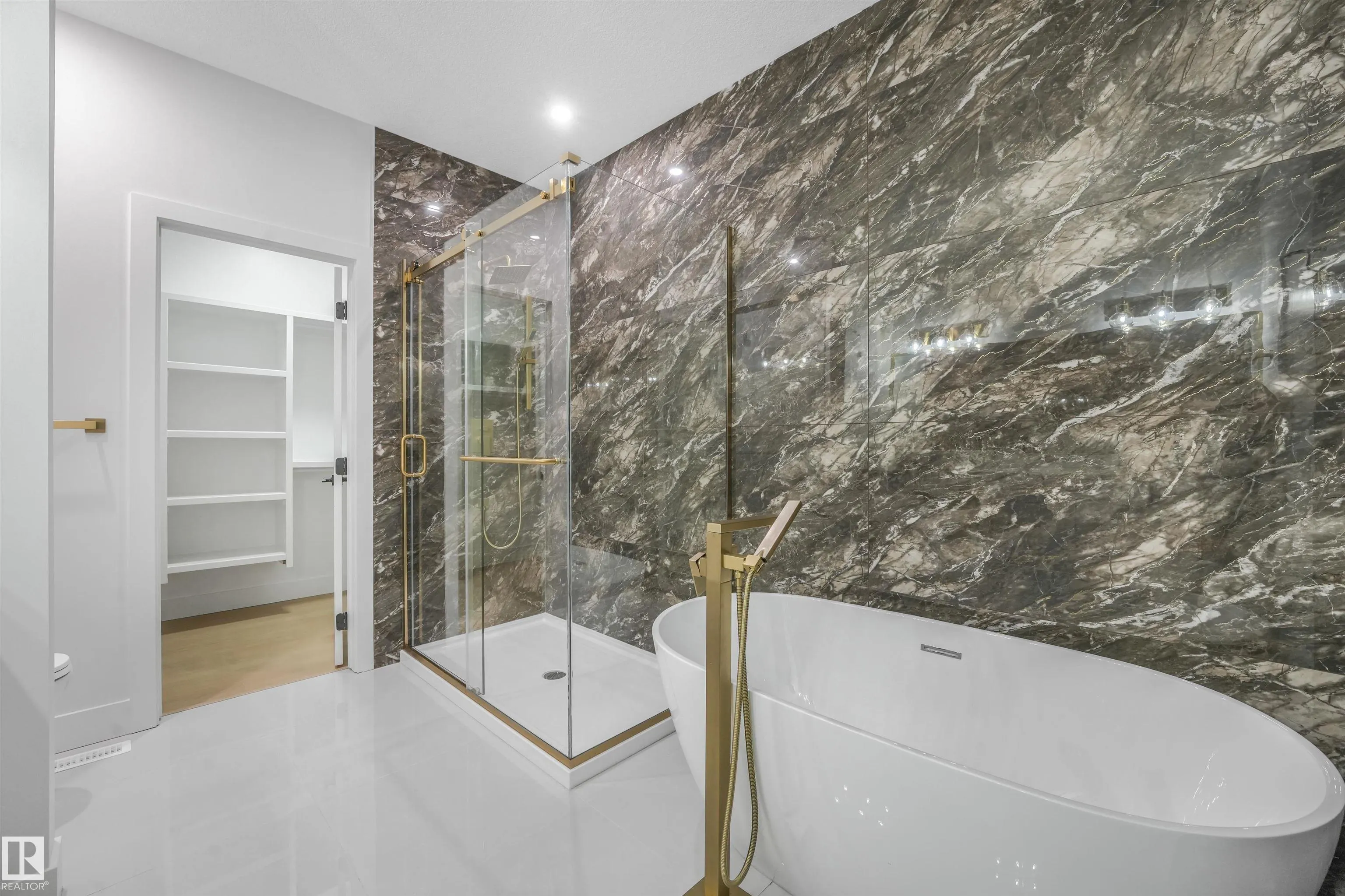 575 Ashgrove Circle