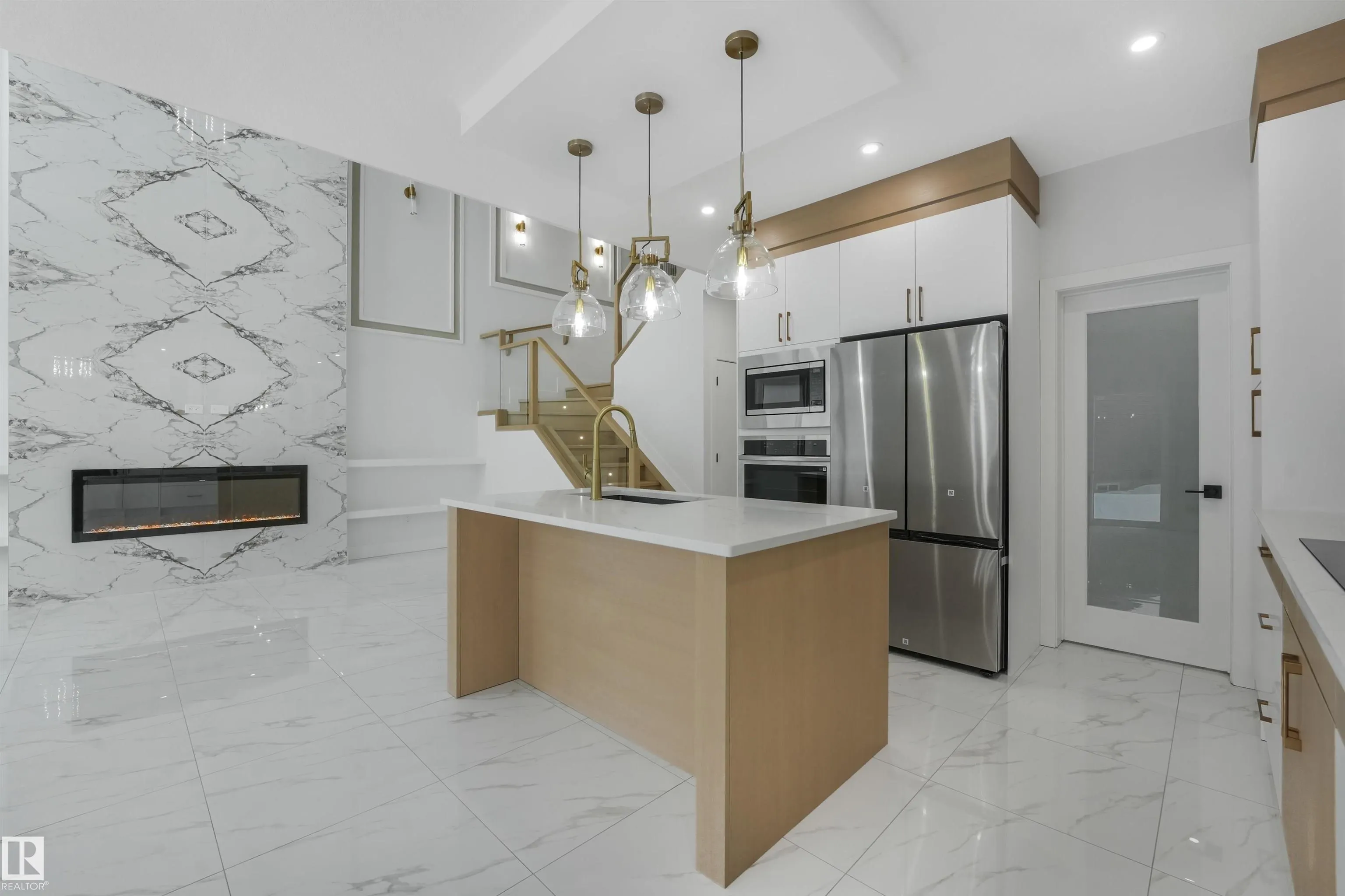 575 Ashgrove Circle