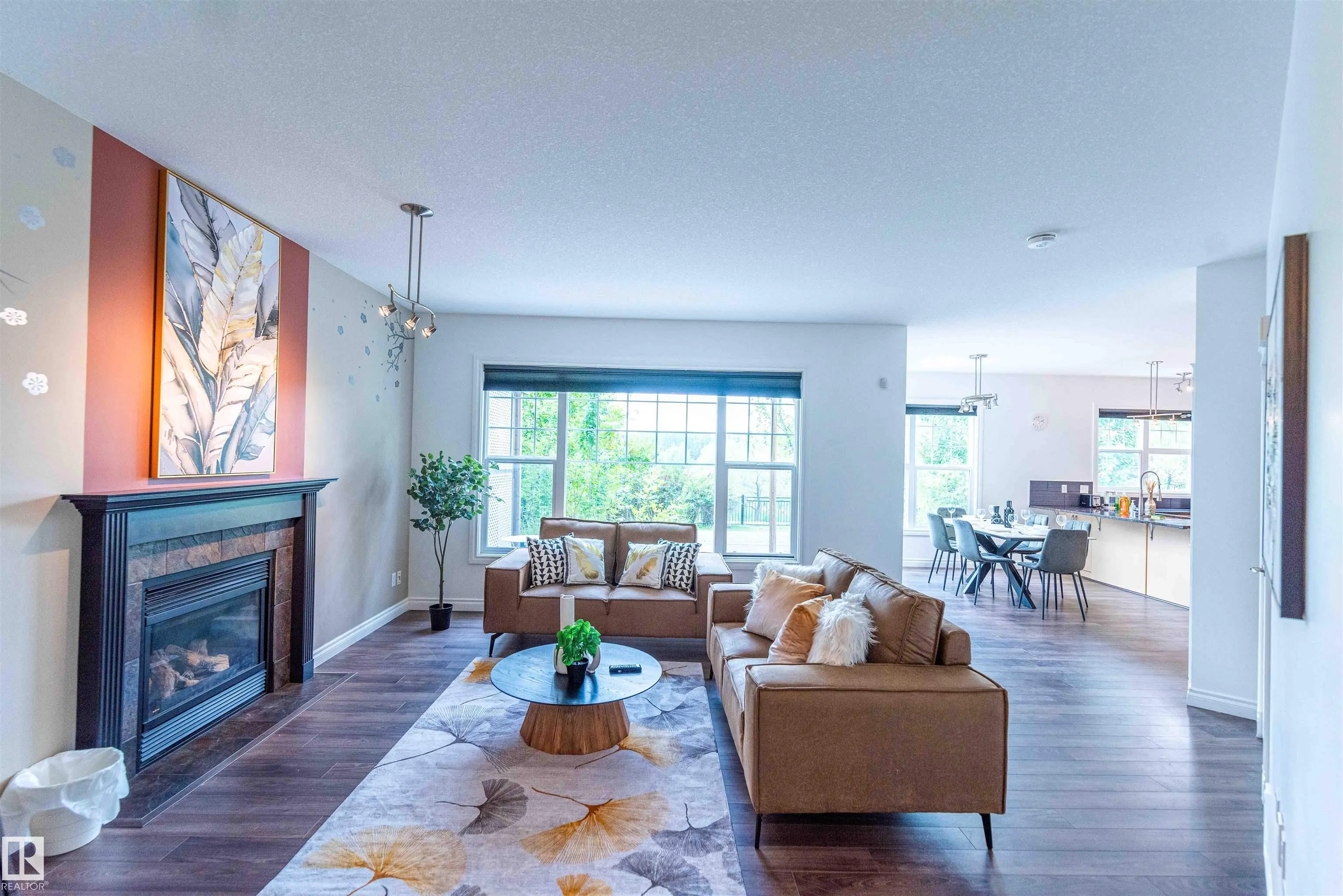 5092 THIBAULT Way