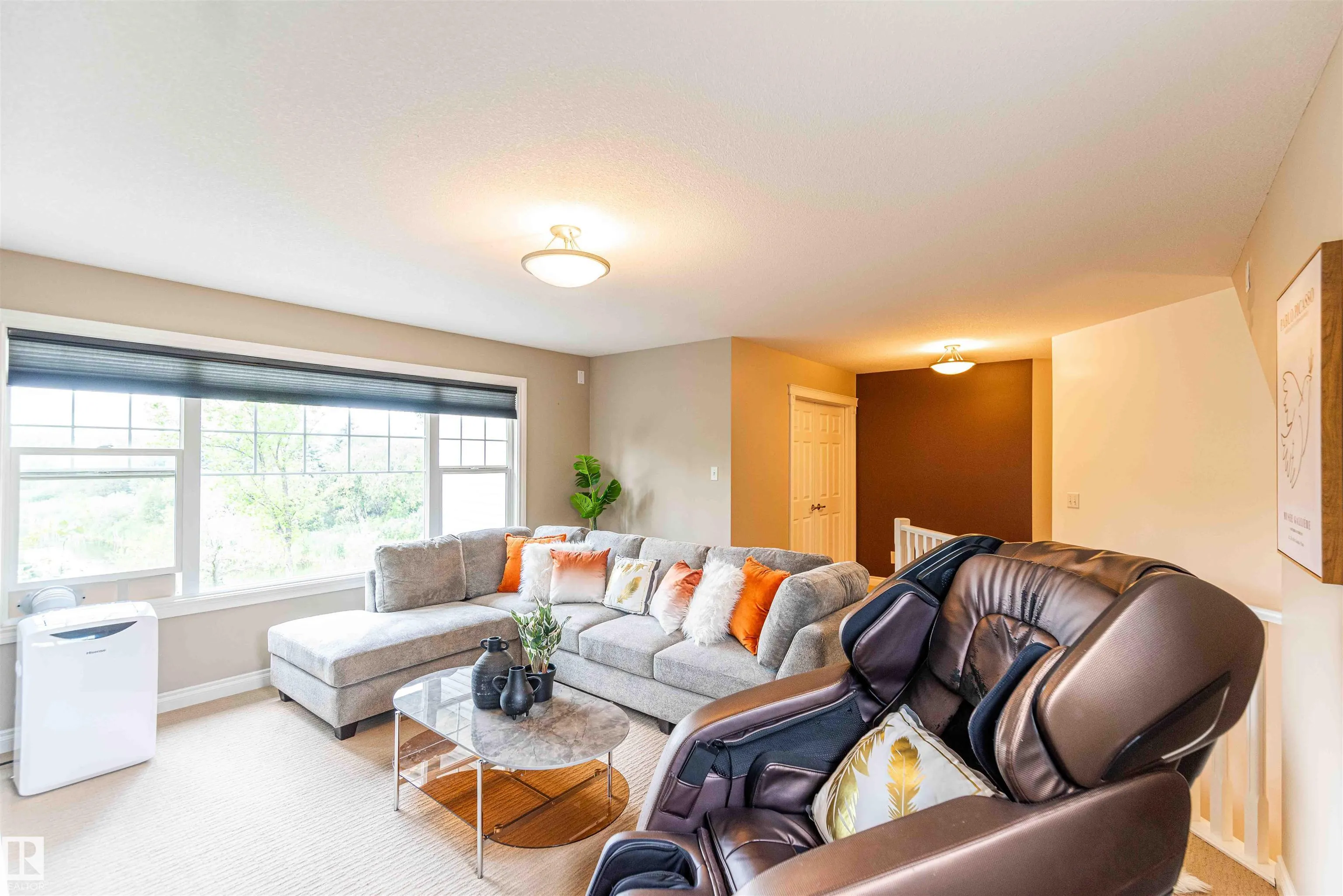 5092 THIBAULT Way