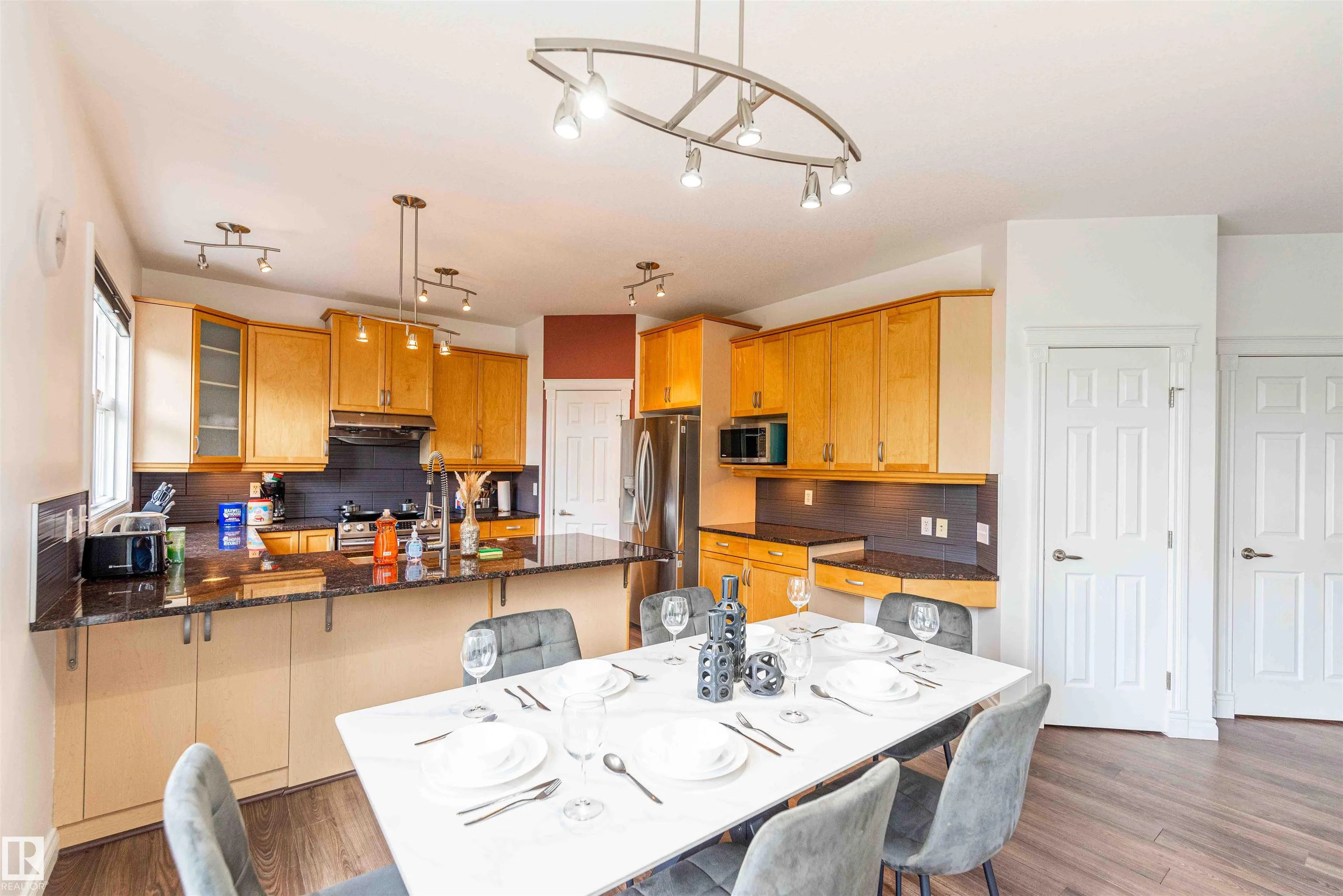 5092 THIBAULT Way