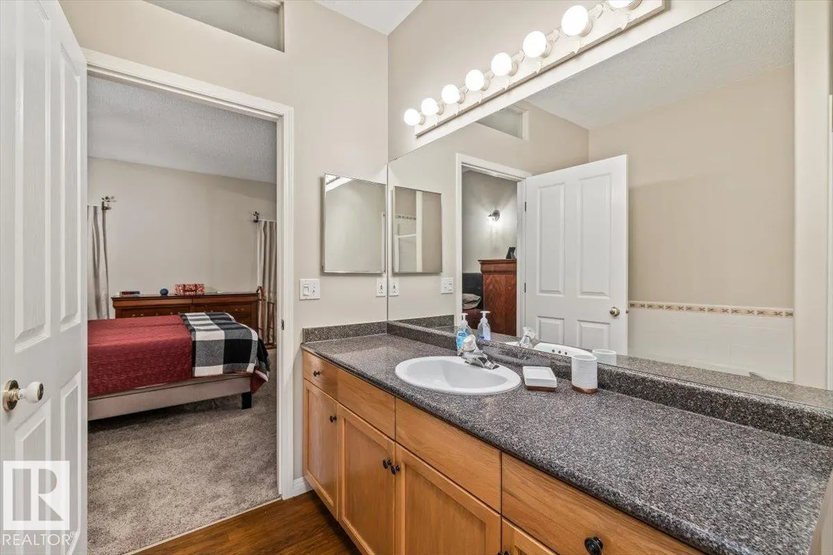 1 Longview Place