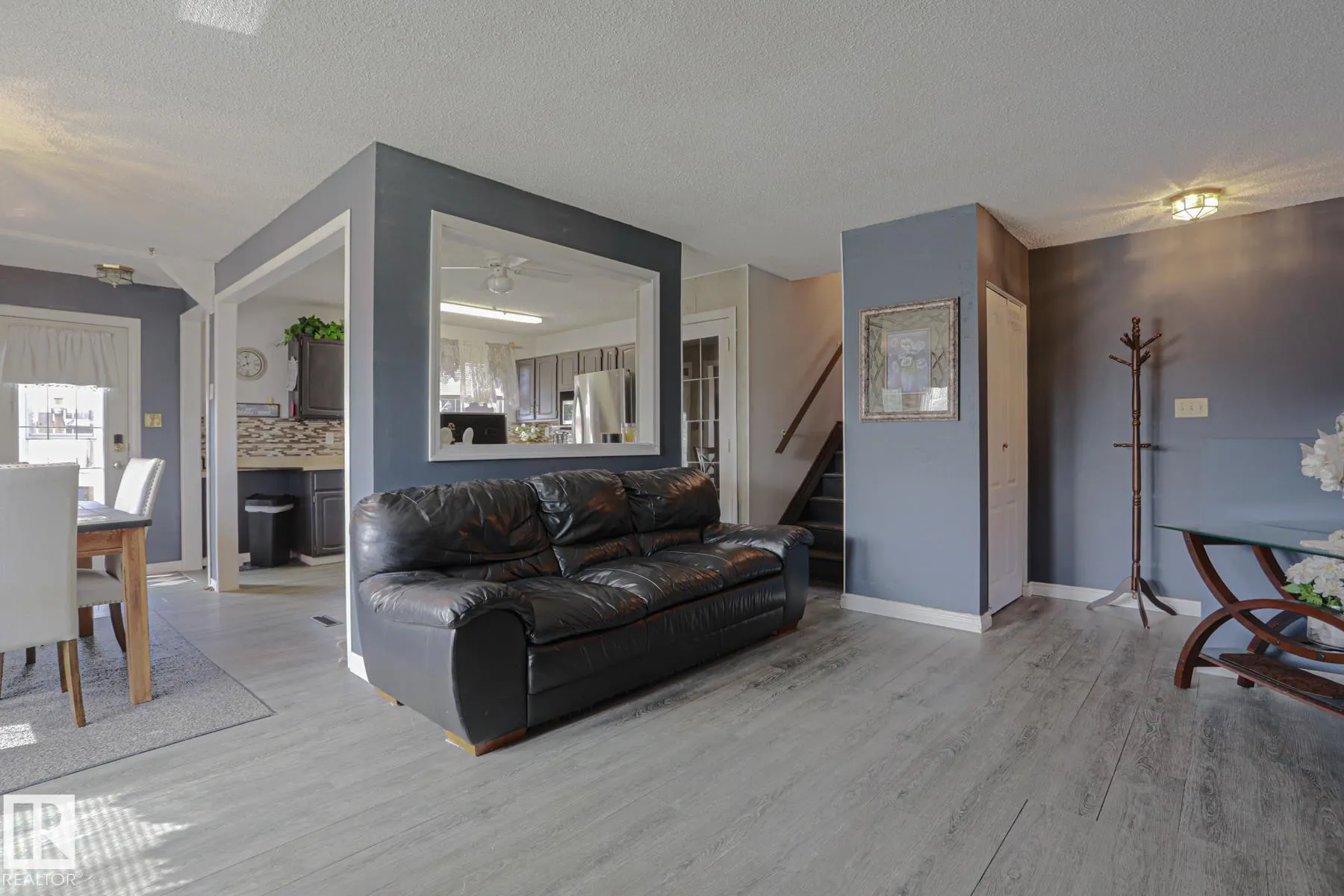 11440 144 Avenue