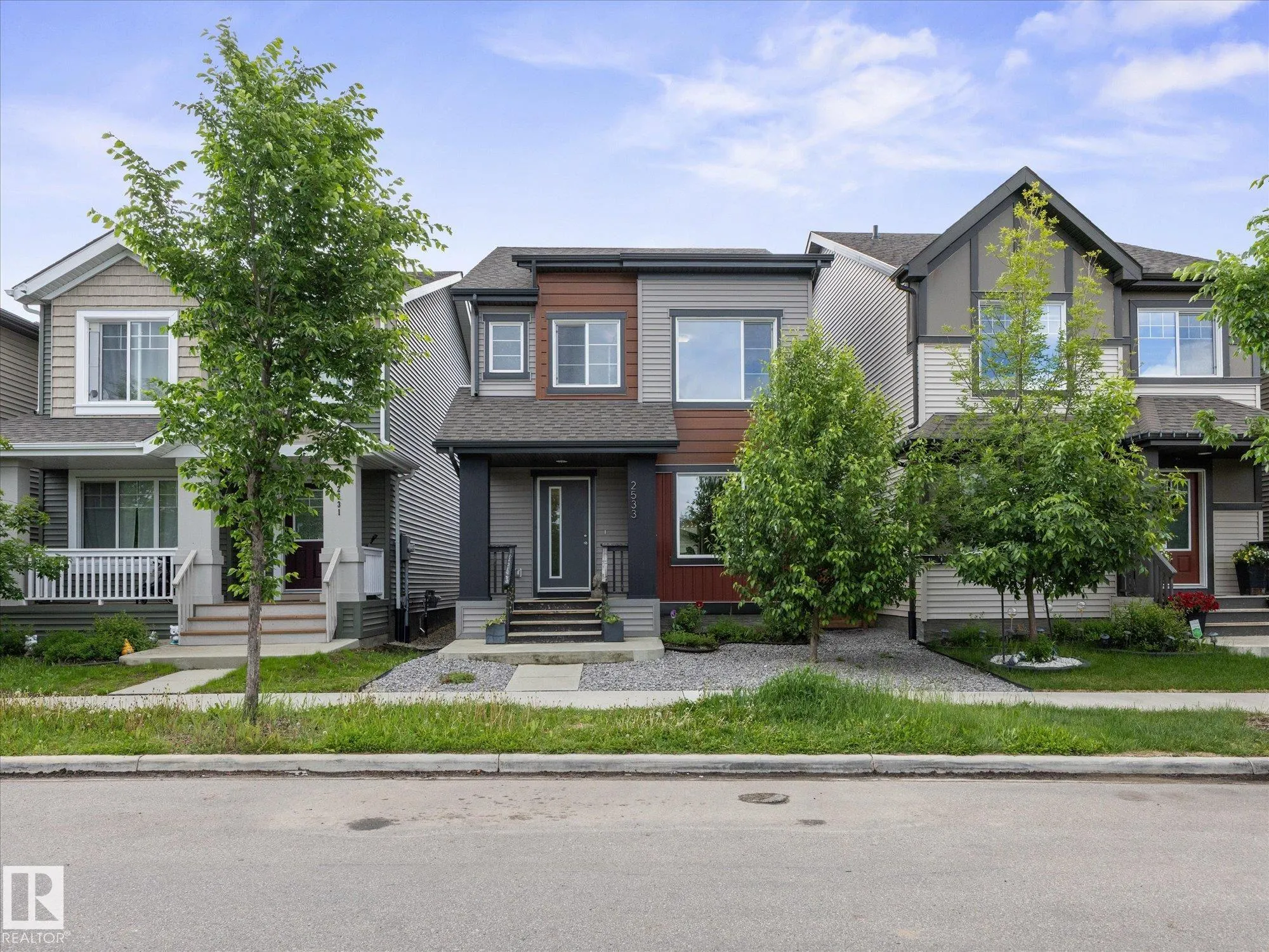 2533 PRICE Way