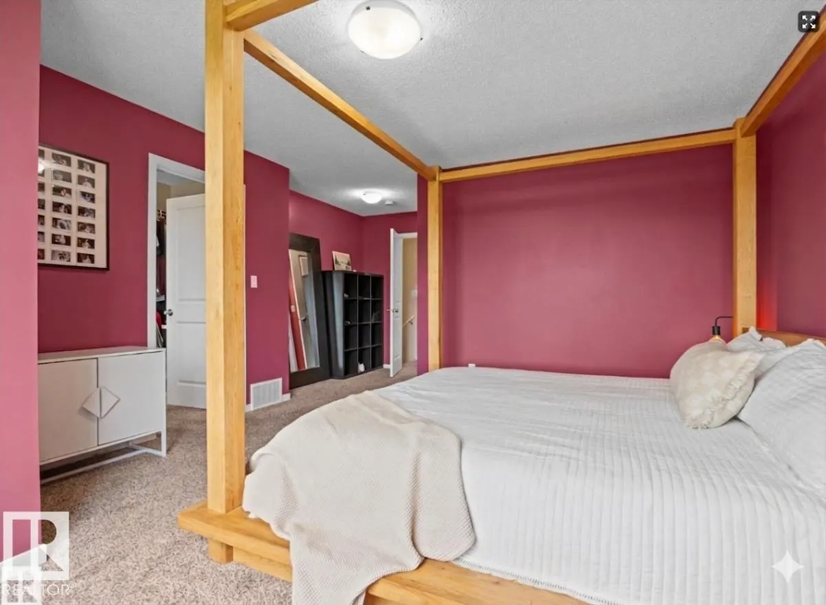 2533 PRICE Way