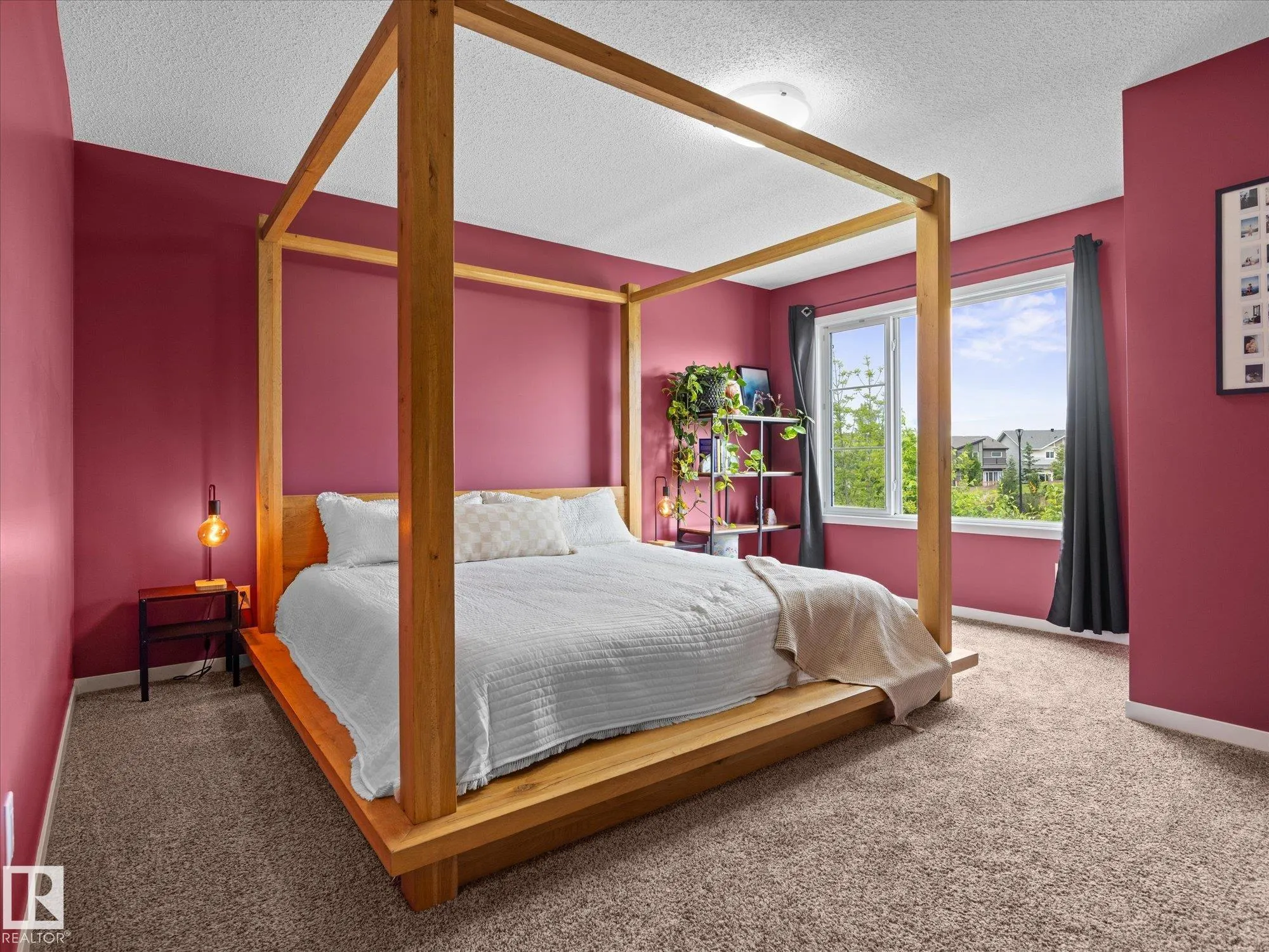 2533 PRICE Way