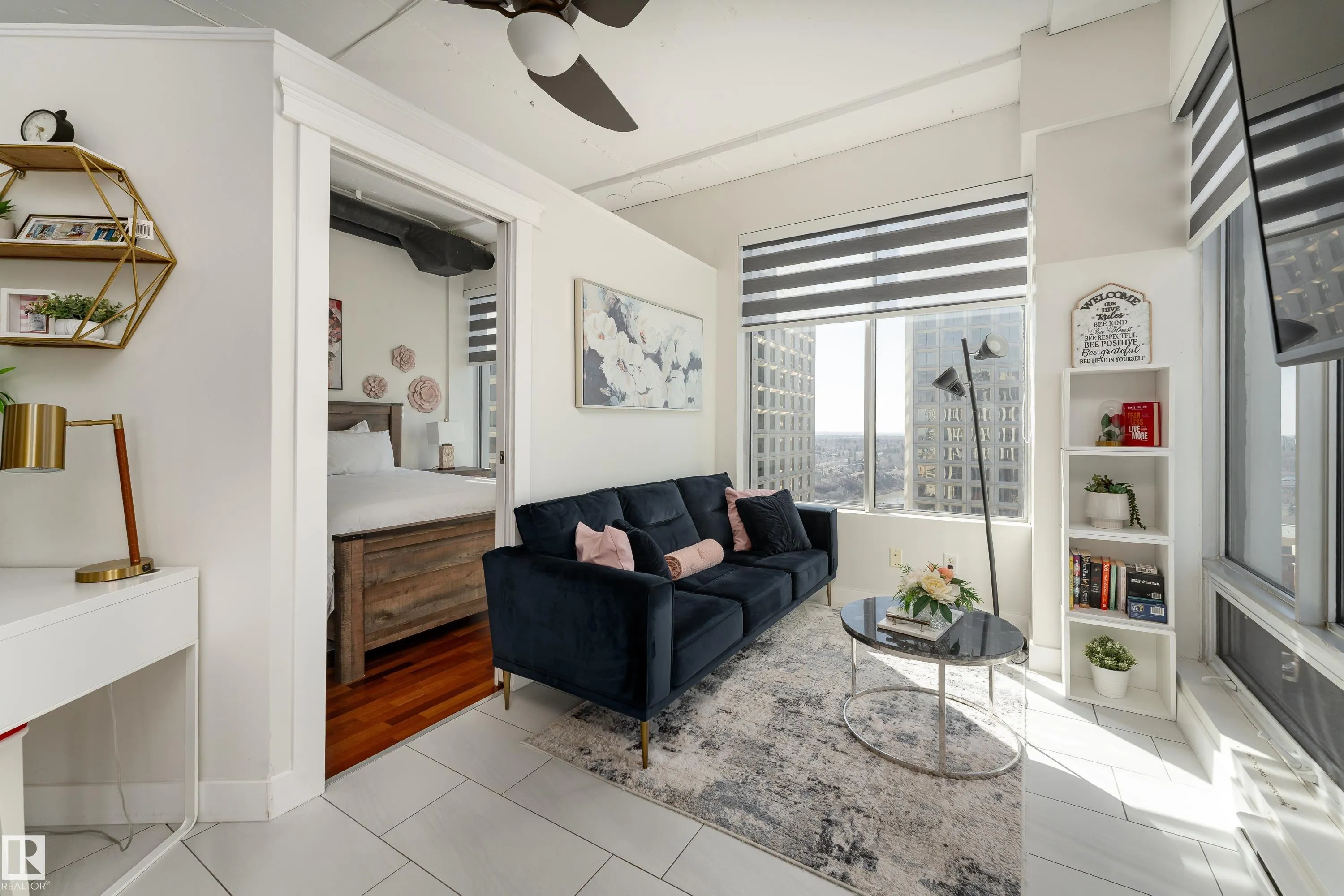 10024 JASPER Avenue