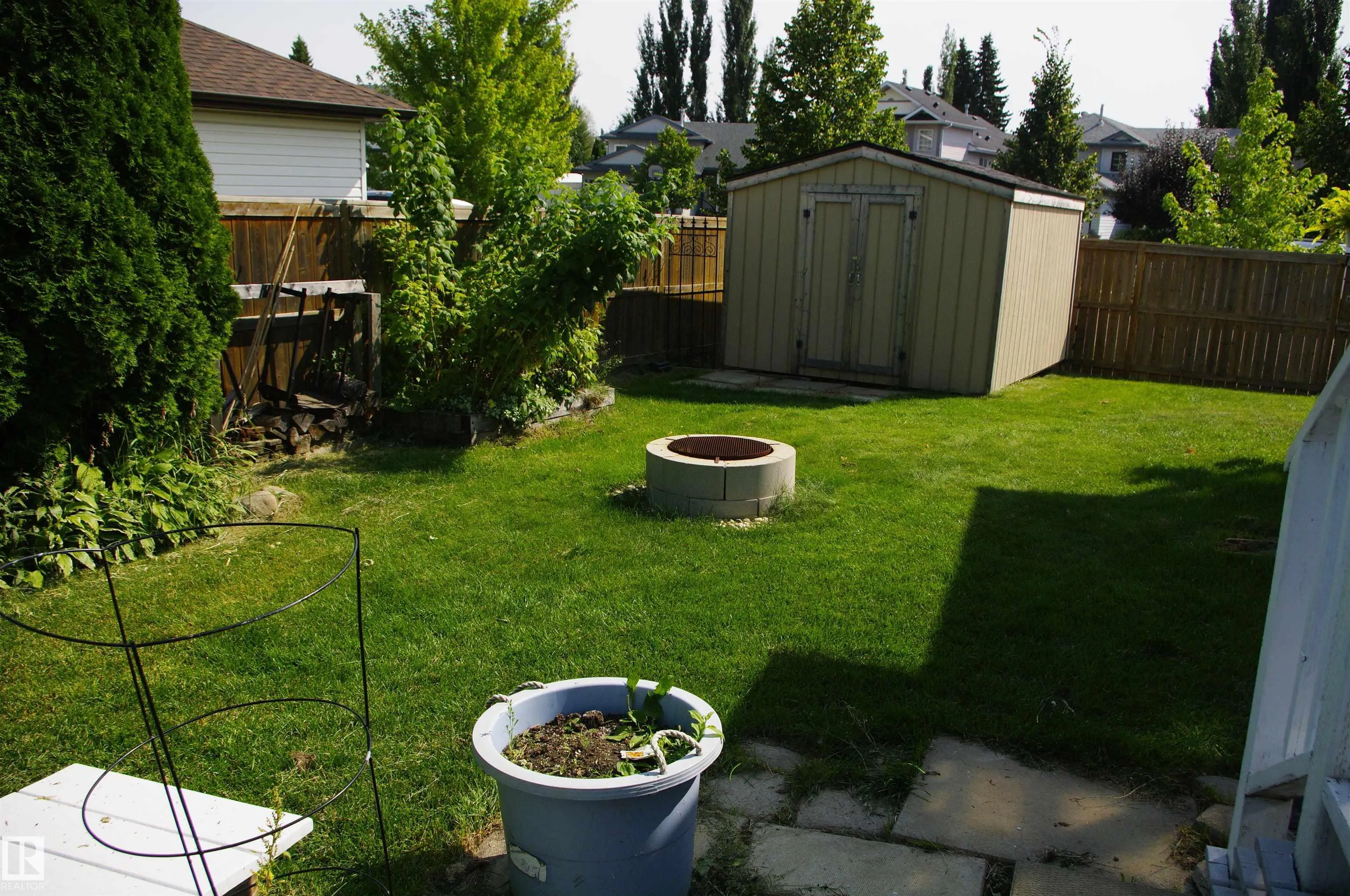 25 Hansen Close