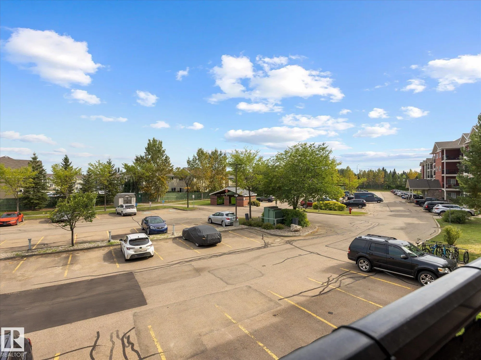 273 CHARLOTTE Way