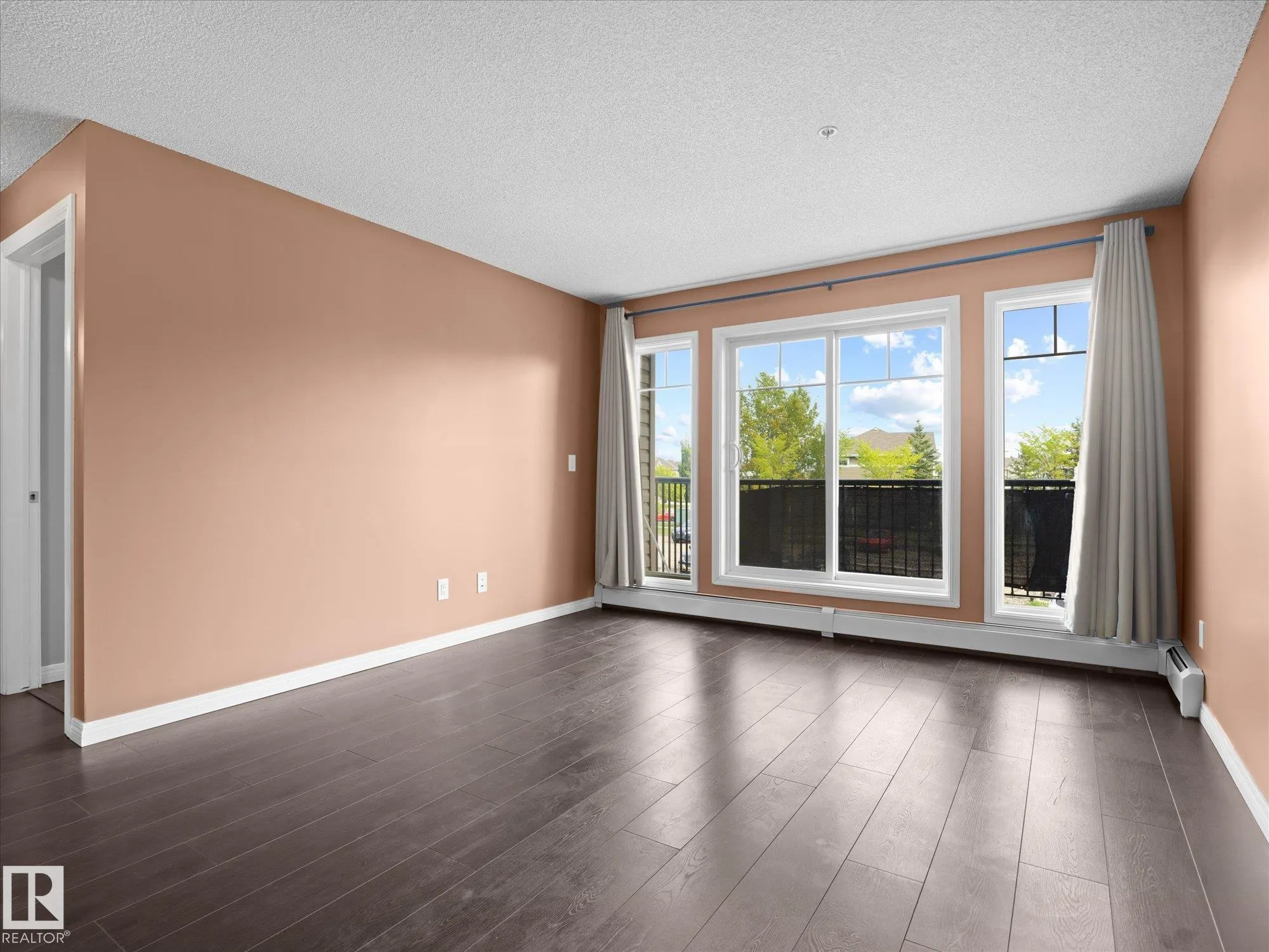273 CHARLOTTE Way