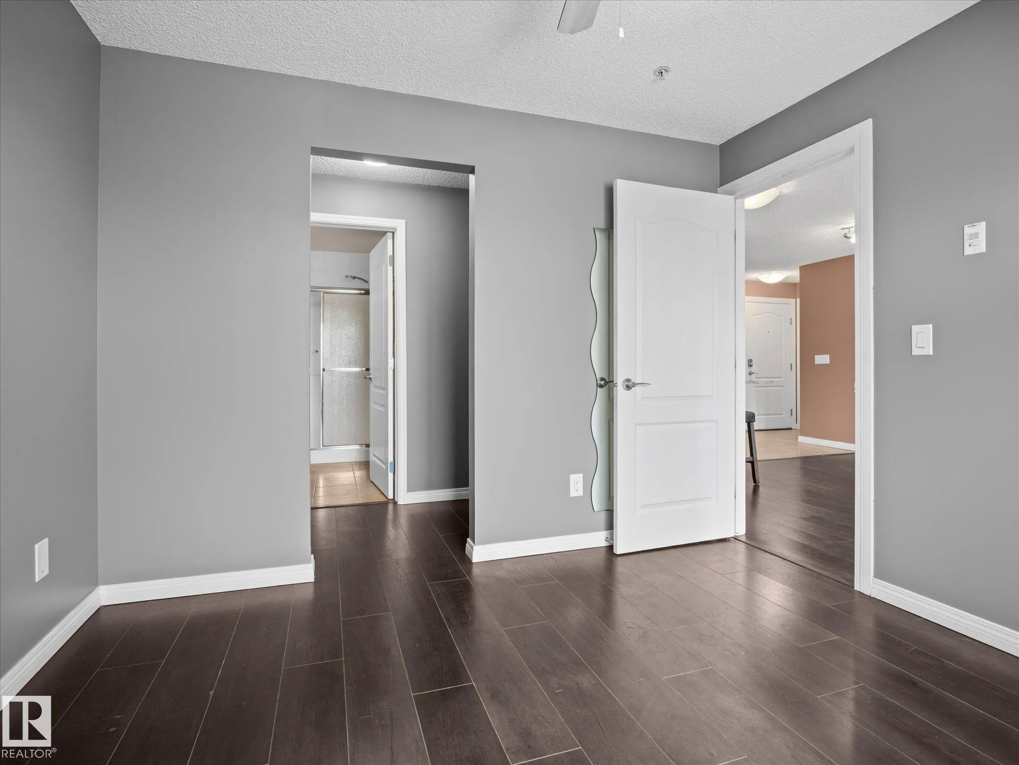 273 CHARLOTTE Way