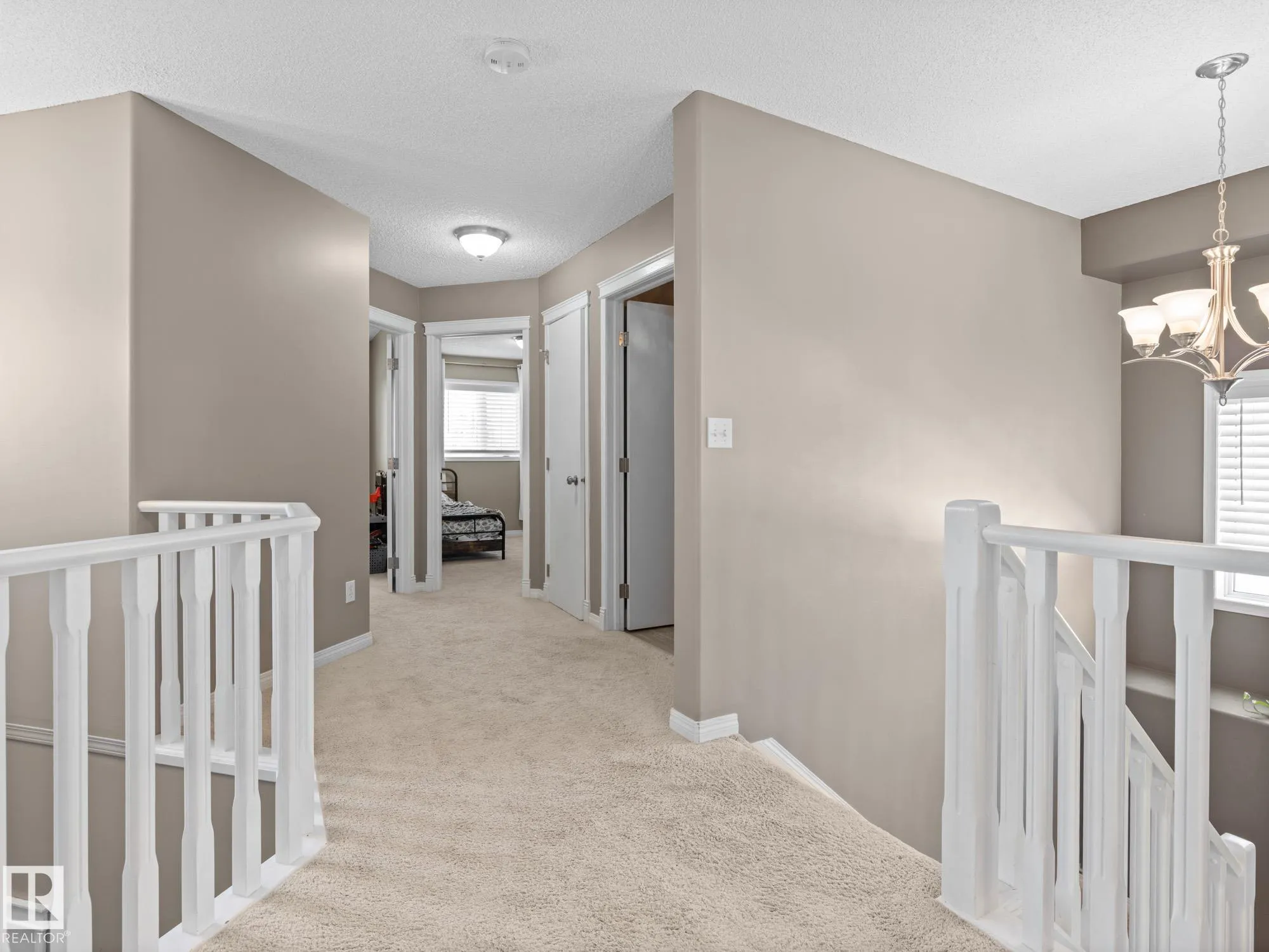 4 ROCHELLE Court