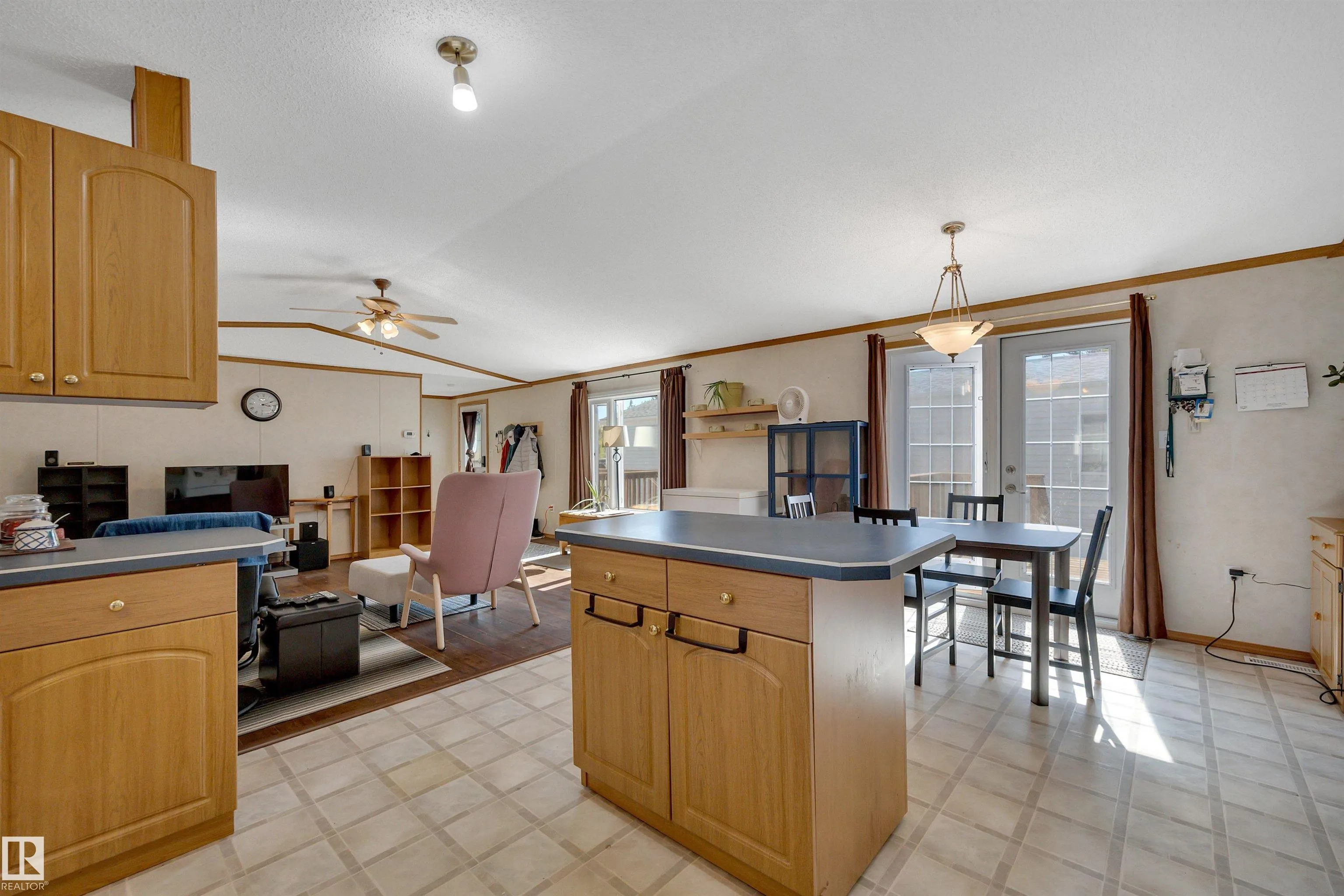 17 Willow Park Estates