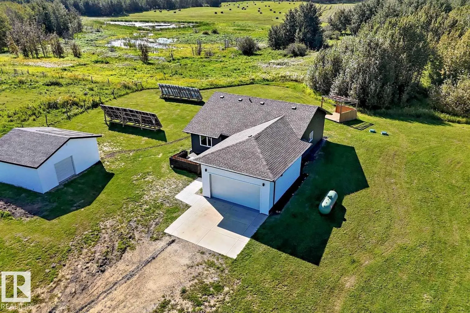 50106 Range Road 200