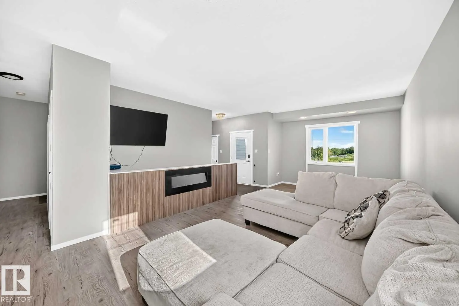 50106 Range Road 200