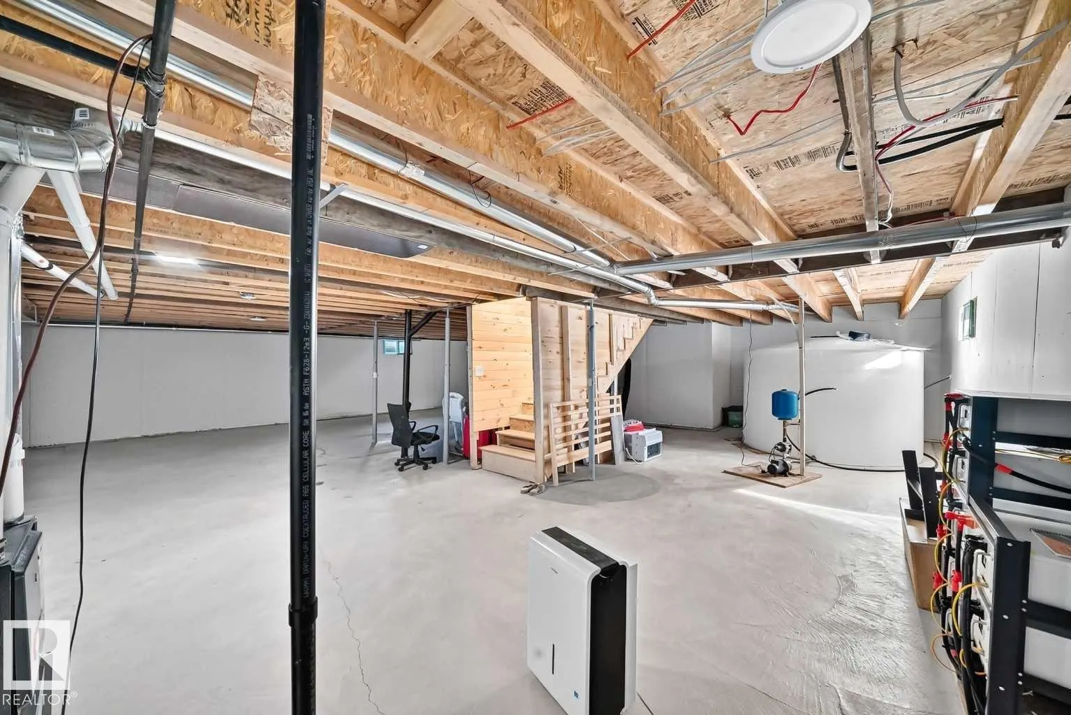 50106 Range Road 200