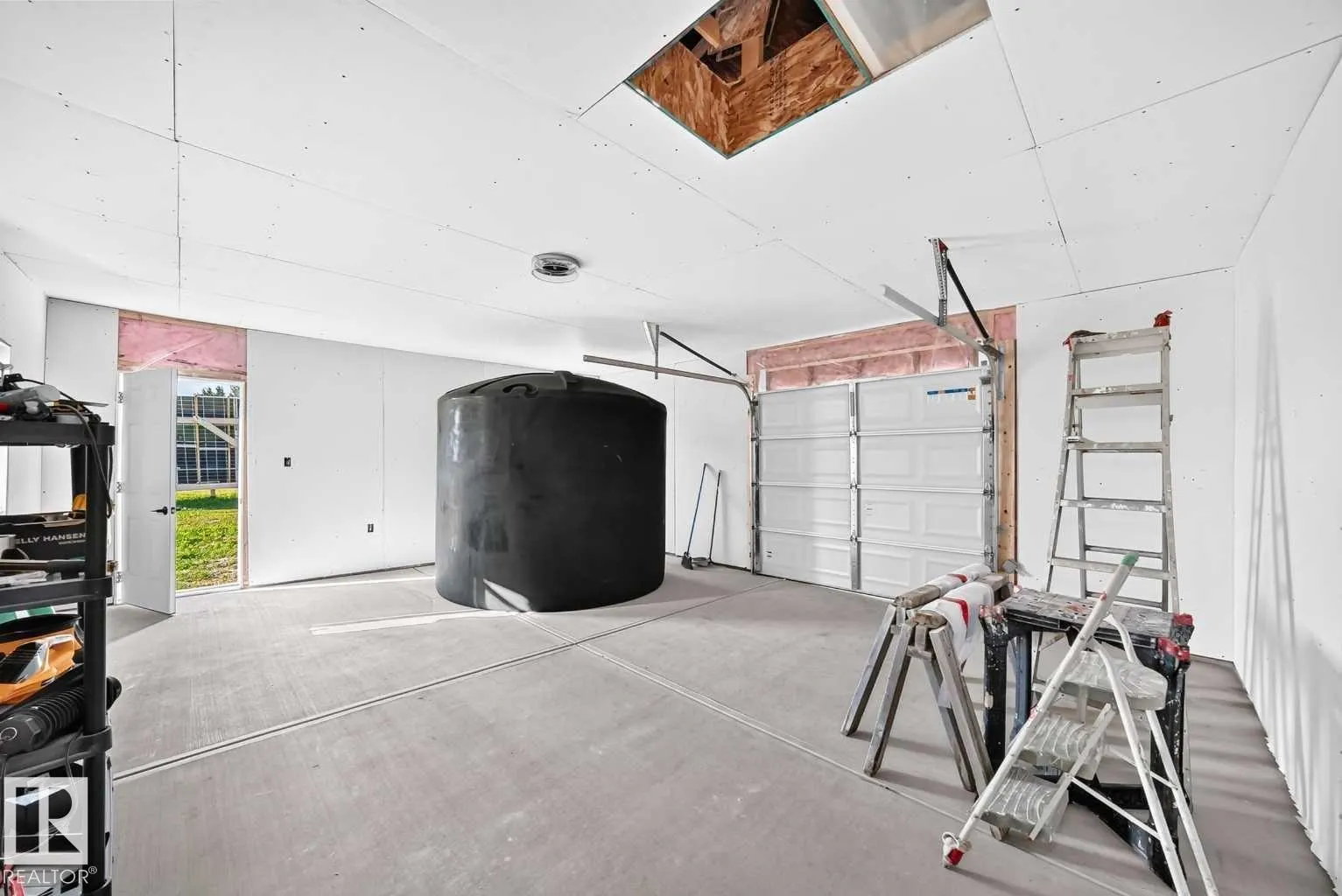 50106 Range Road 200