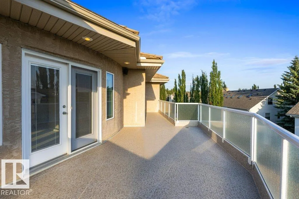 46 KINGSBURY Crescent