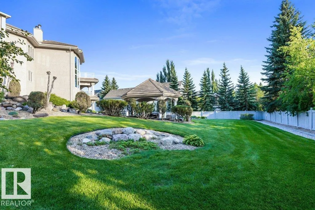 46 KINGSBURY Crescent