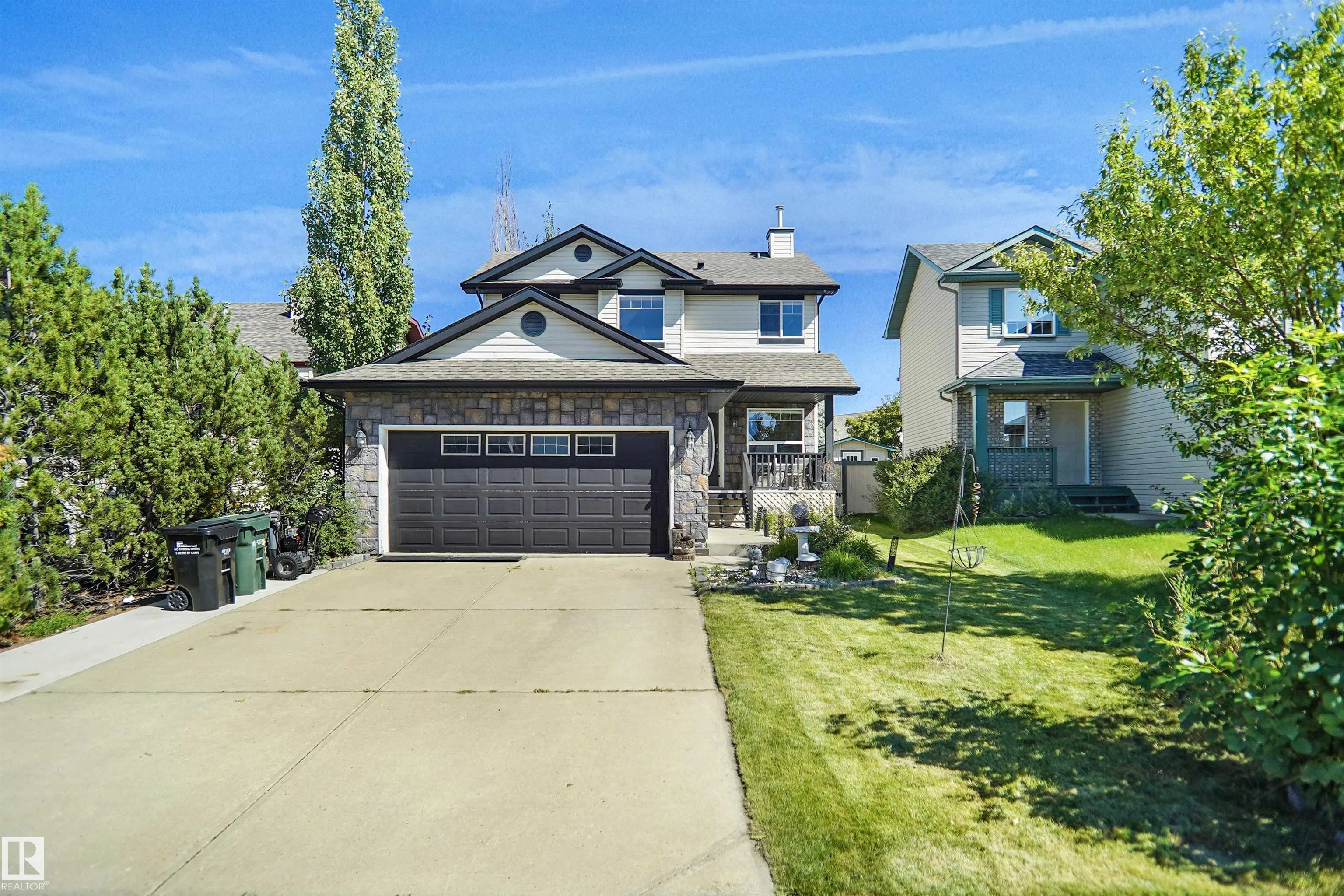 19 CHRISTINA Way