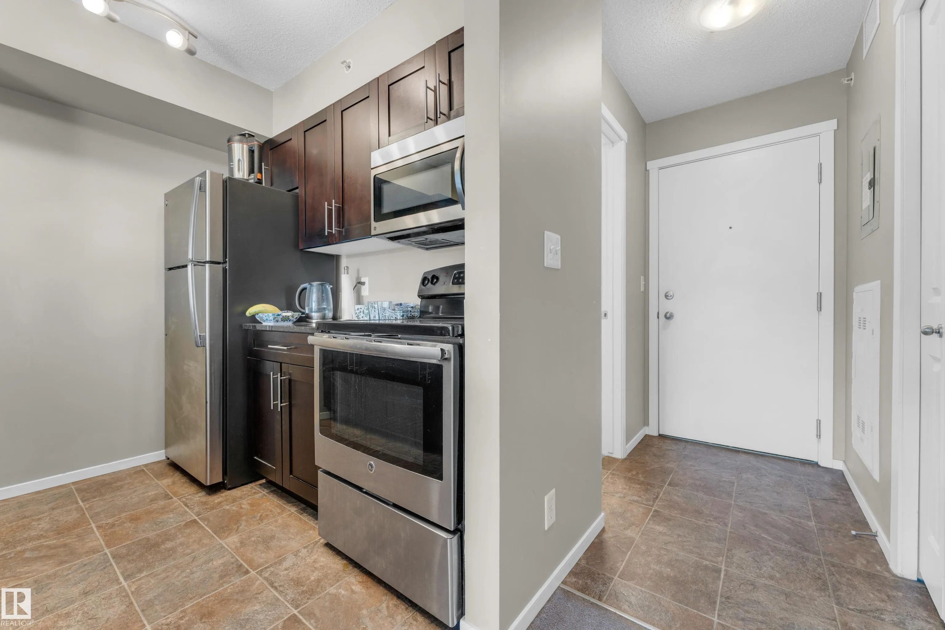 3315 JAMES MOWATT Trail