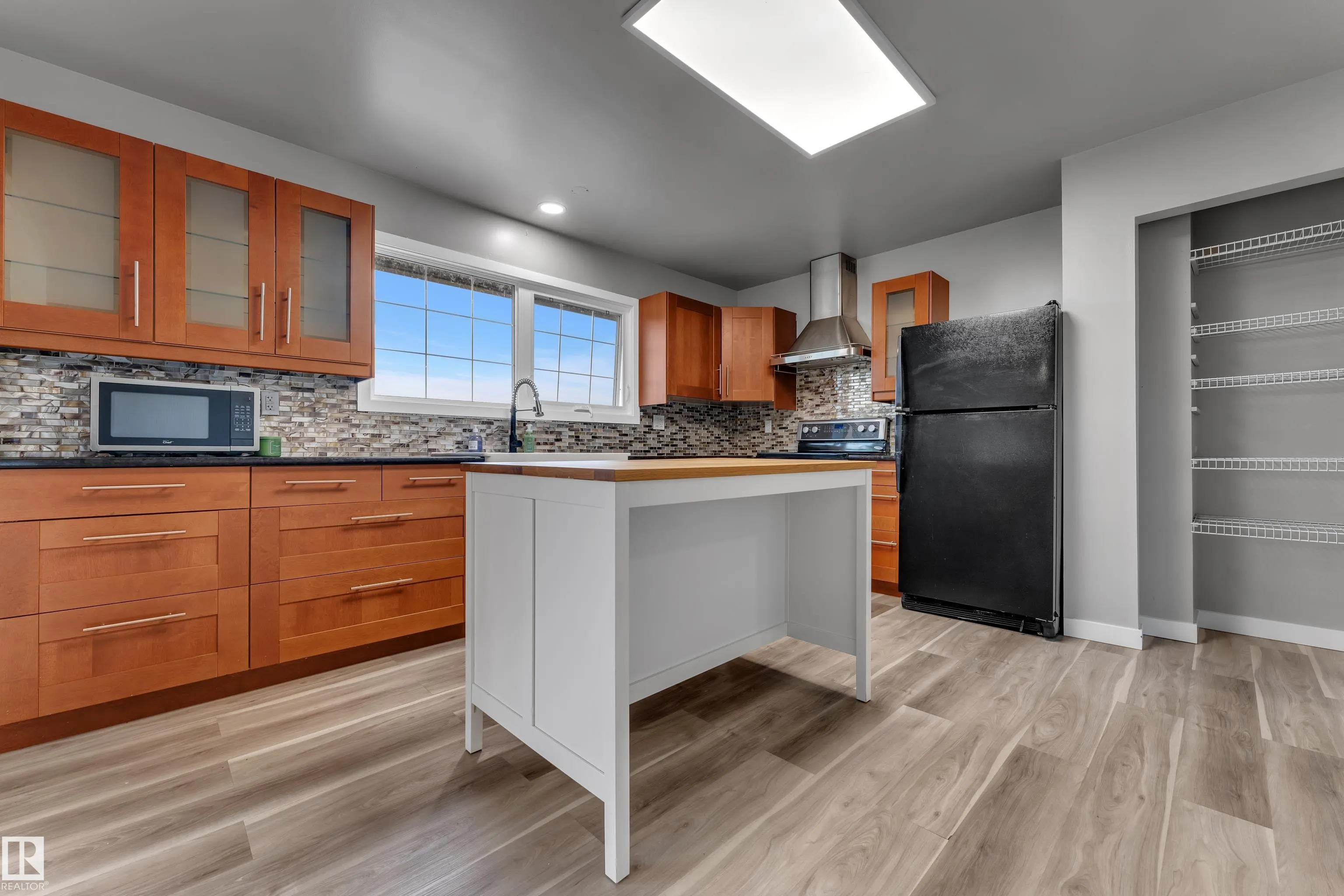 51561 RGE ROAD 224