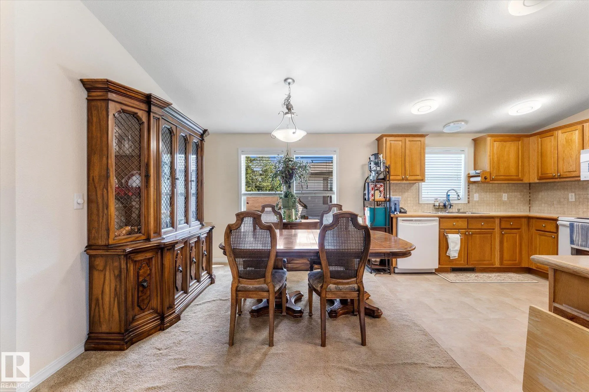 1242 53222 Range Road 272